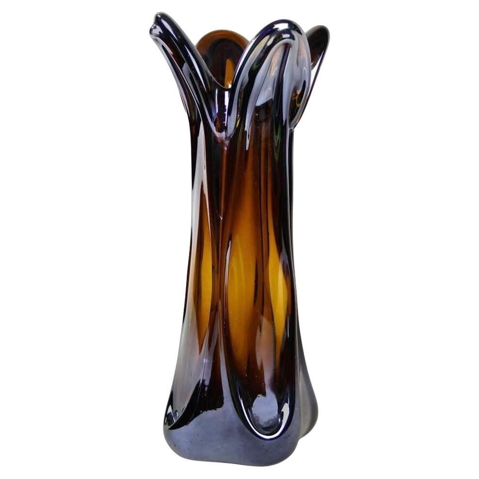 Vase en verre de Murano du 20e siècle avec effet chromé irisé, IT circa 1970 en vente