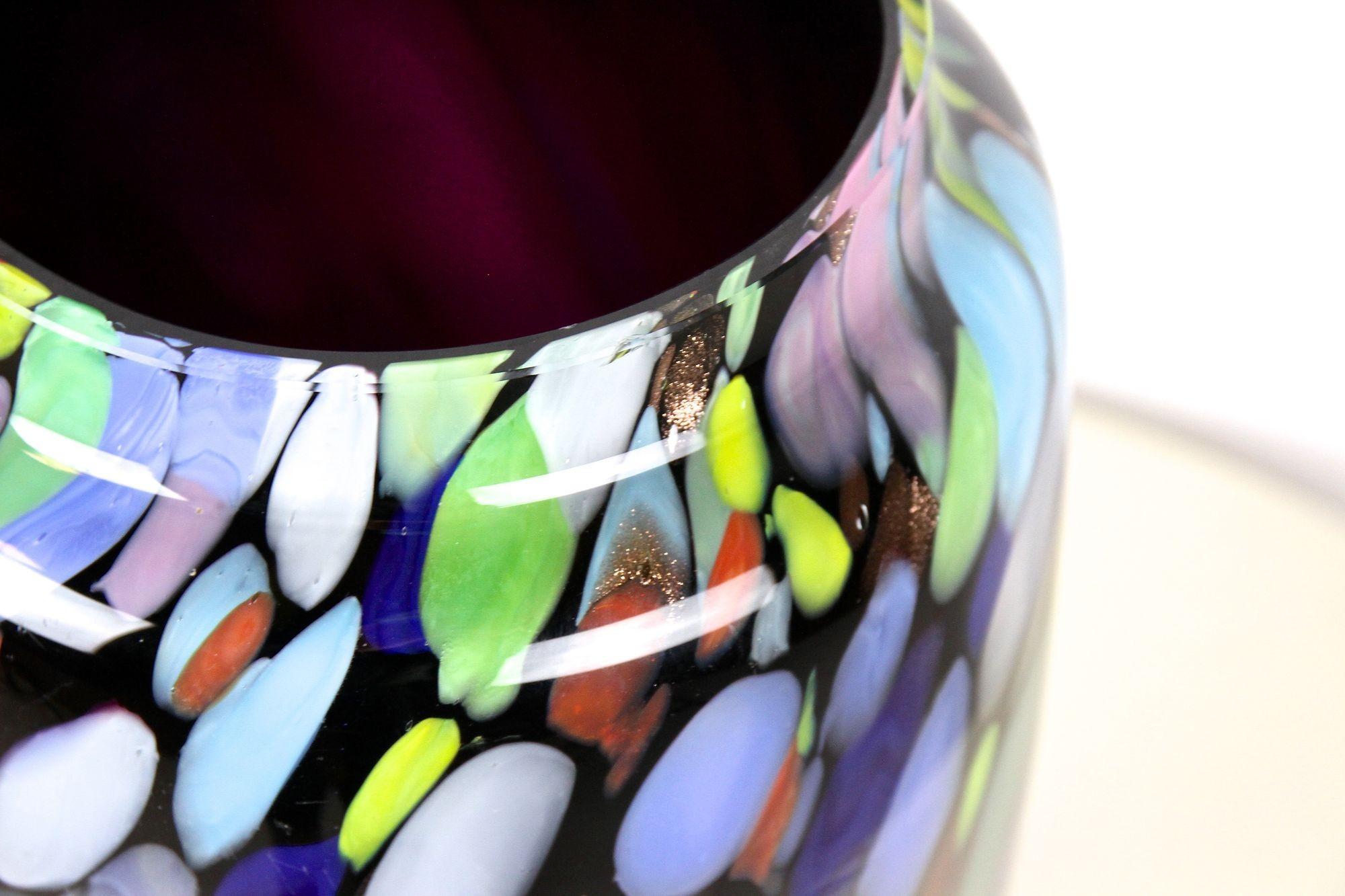 Vaso in vetro di Murano del XX secolo con macchie di colore, Italia circa 1975 in vendita 3
