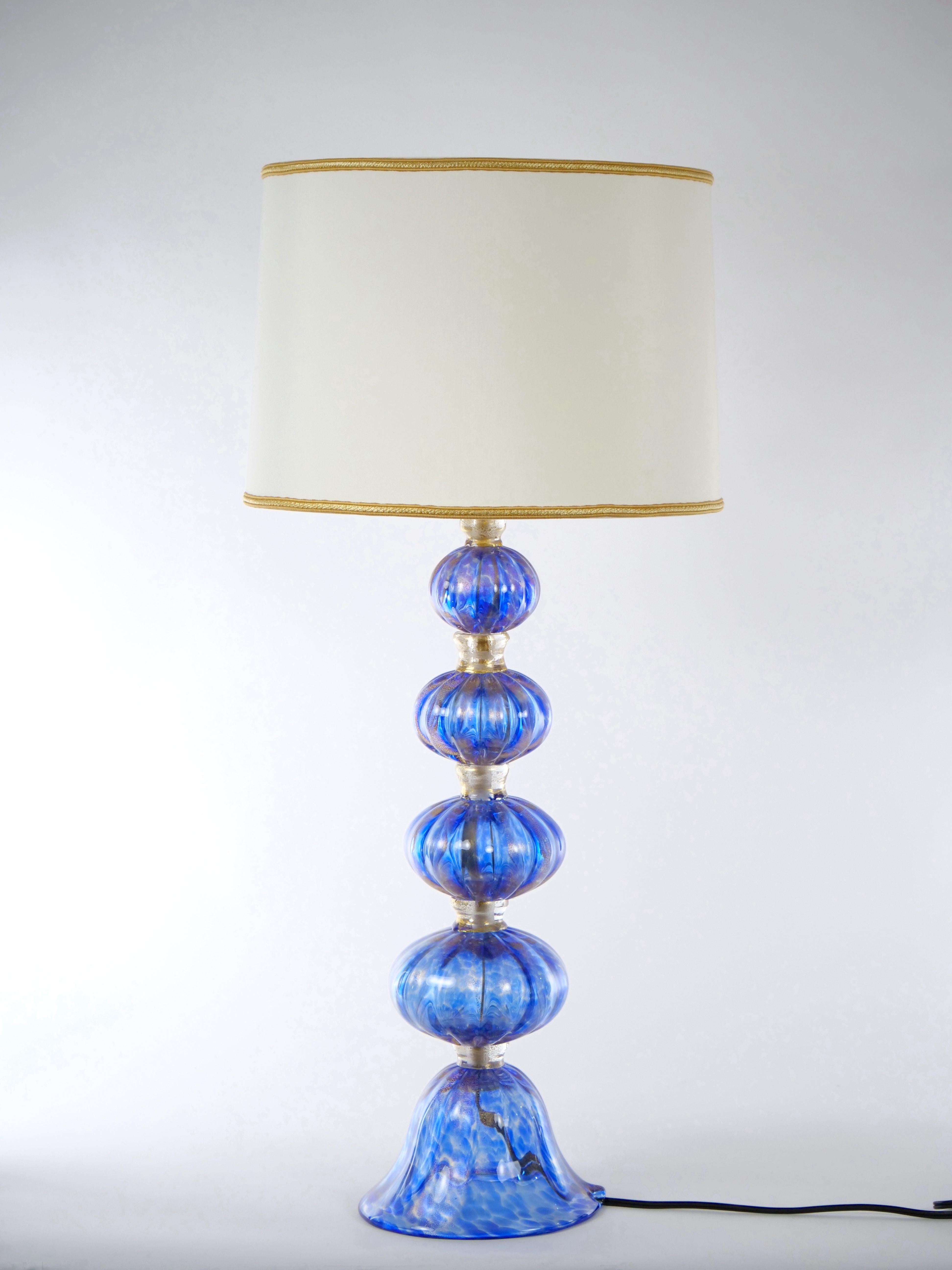 Venezianische Muranoglas-Tischlampen des 20. Jahrhunderts mit Goldflecken (Italienisch) im Angebot