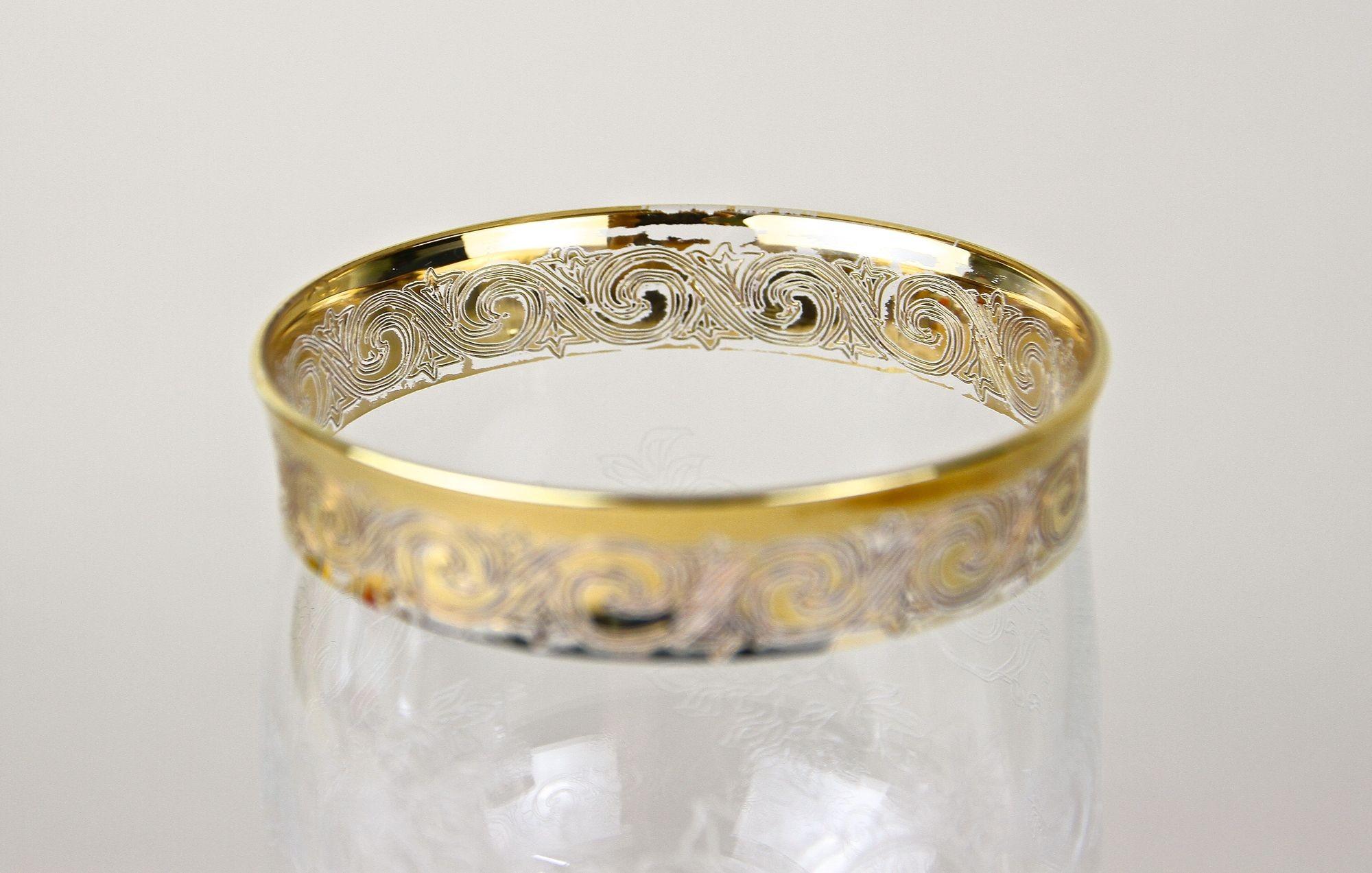 Bicchieri da vino di Murano del XX secolo con bordo dorato, set di 6, Italia 1940 ca. in vendita 5