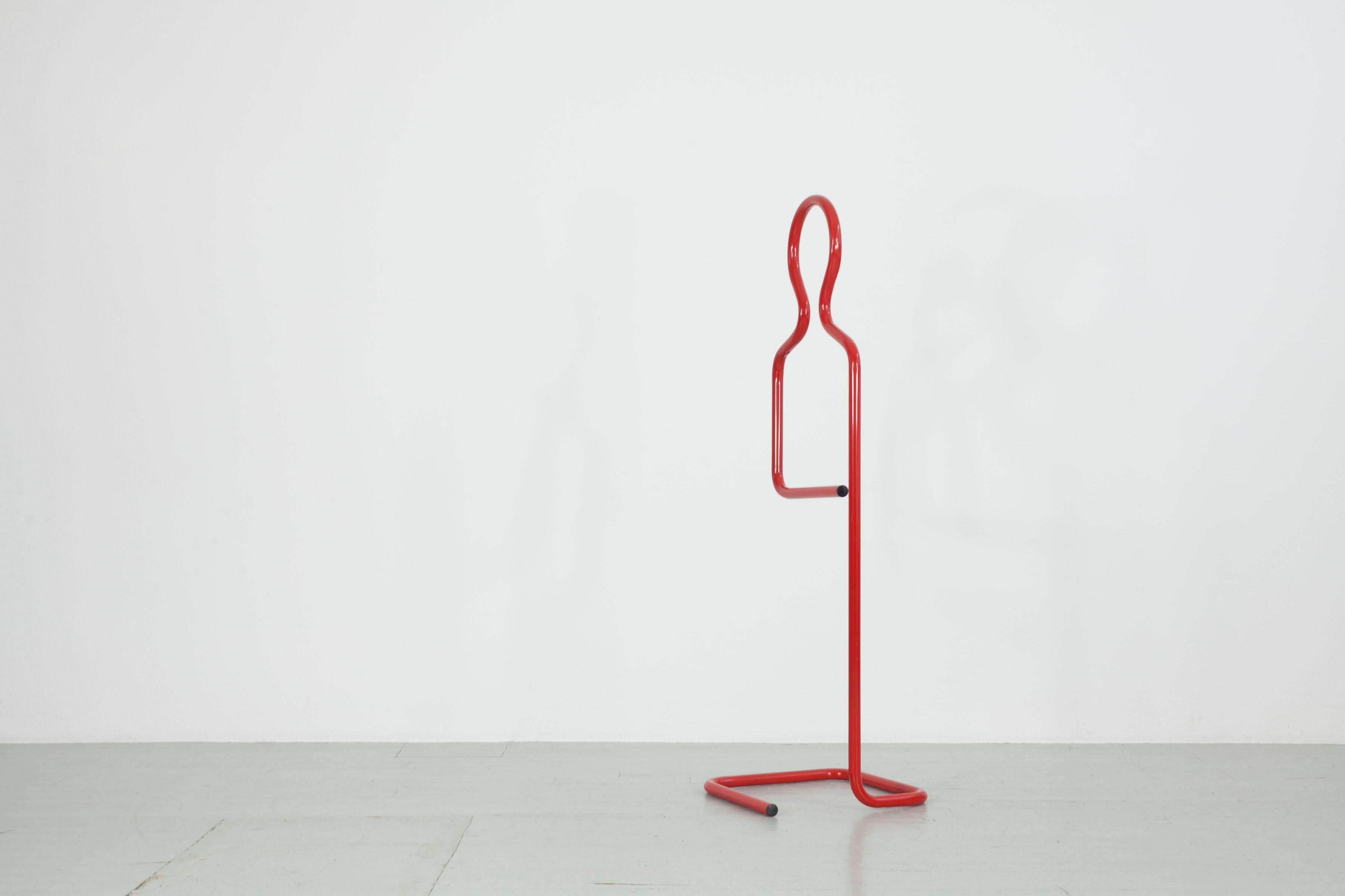Italian 20th Century Mute Servant in Red Lacquered Tubular Steel from the 1980s