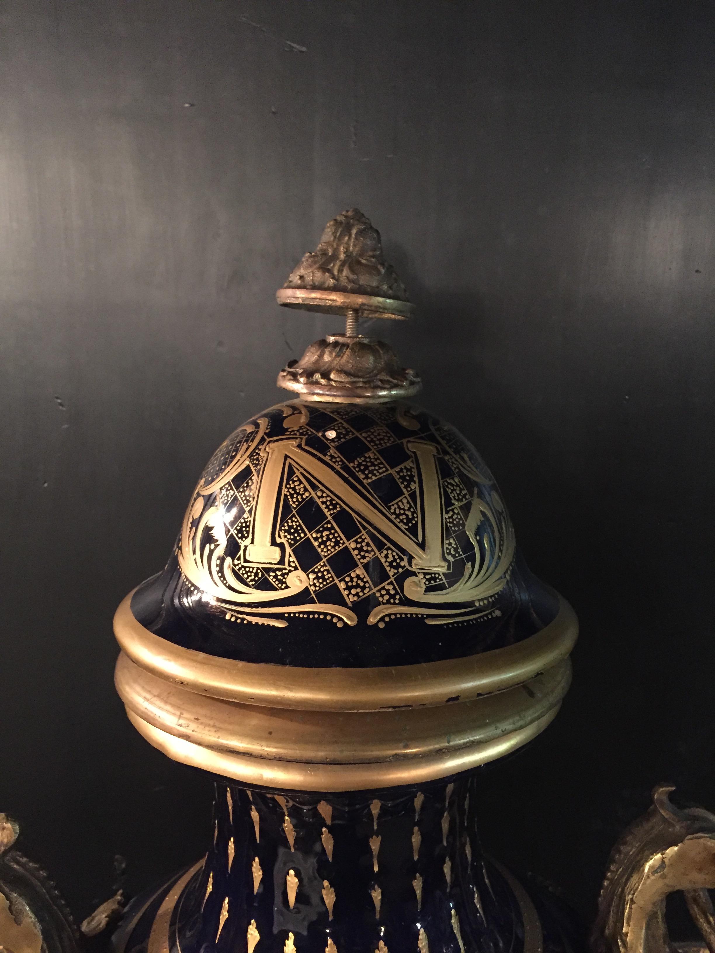 20th Century Napoleon Bonaparte Sèvre Pompe Lidded Vase 2