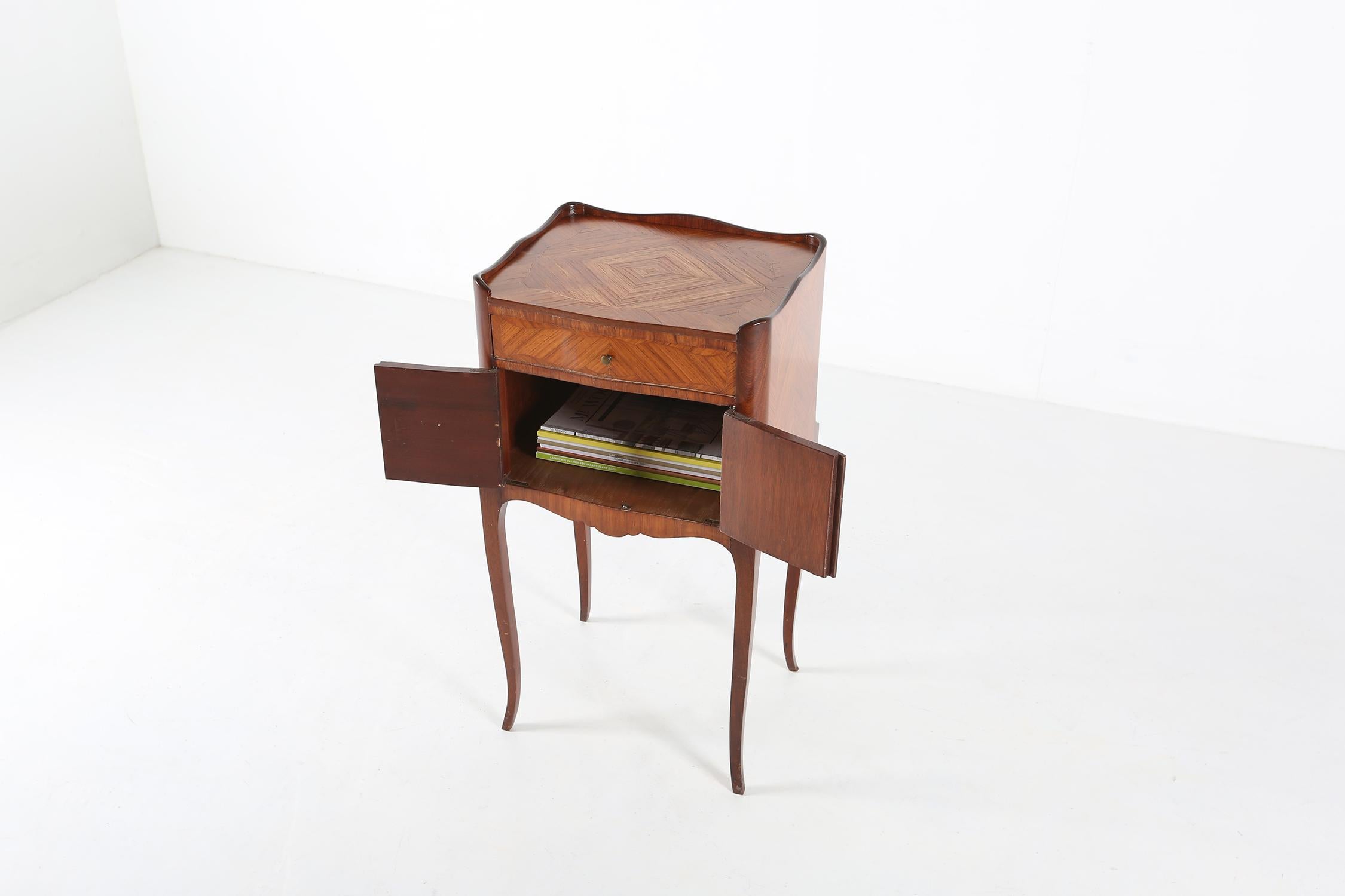 French 20th century Napoleon III small chest of drawers in wood with marquetry inlay