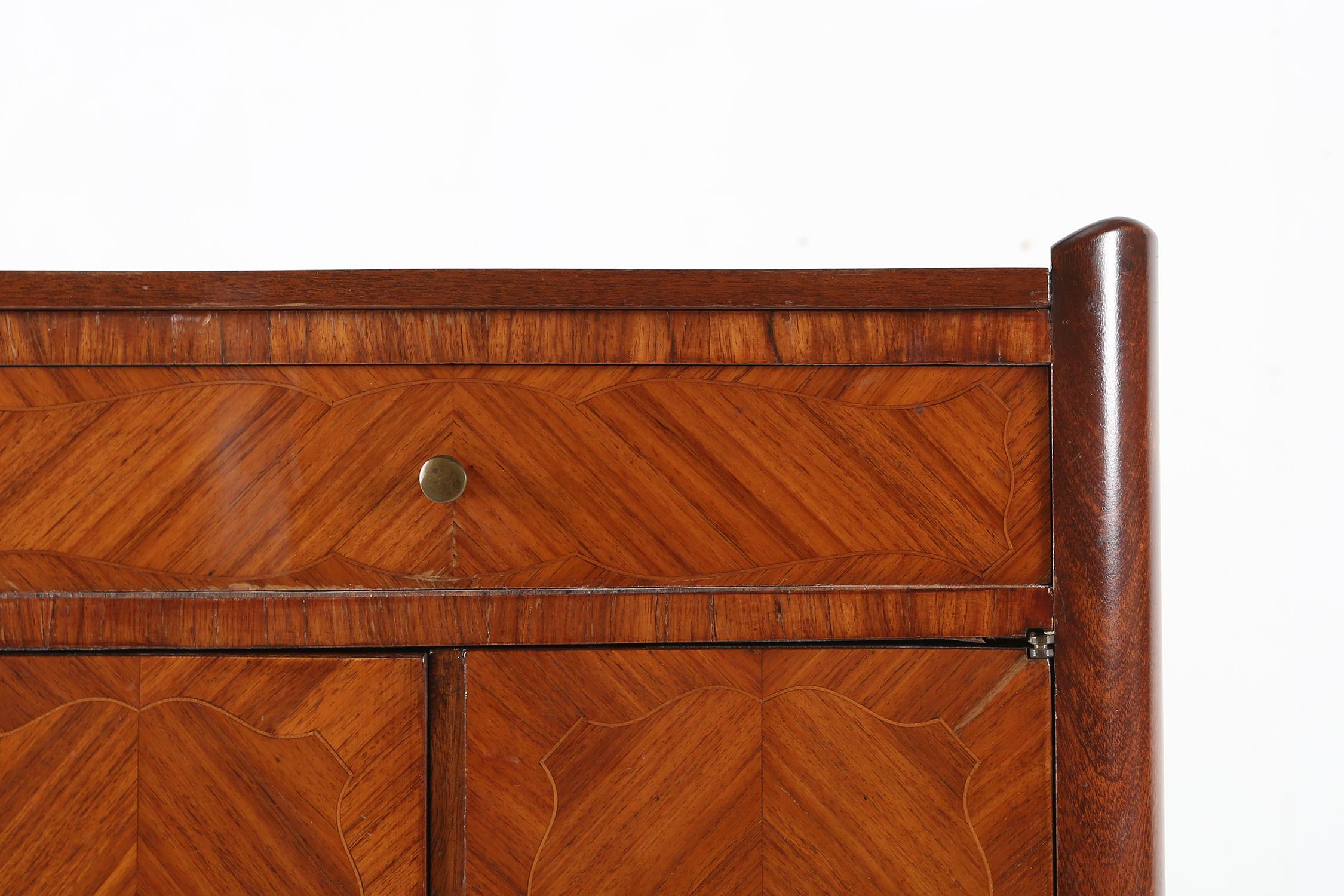 19th Century 20th century Napoleon III small chest of drawers in wood with marquetry inlay