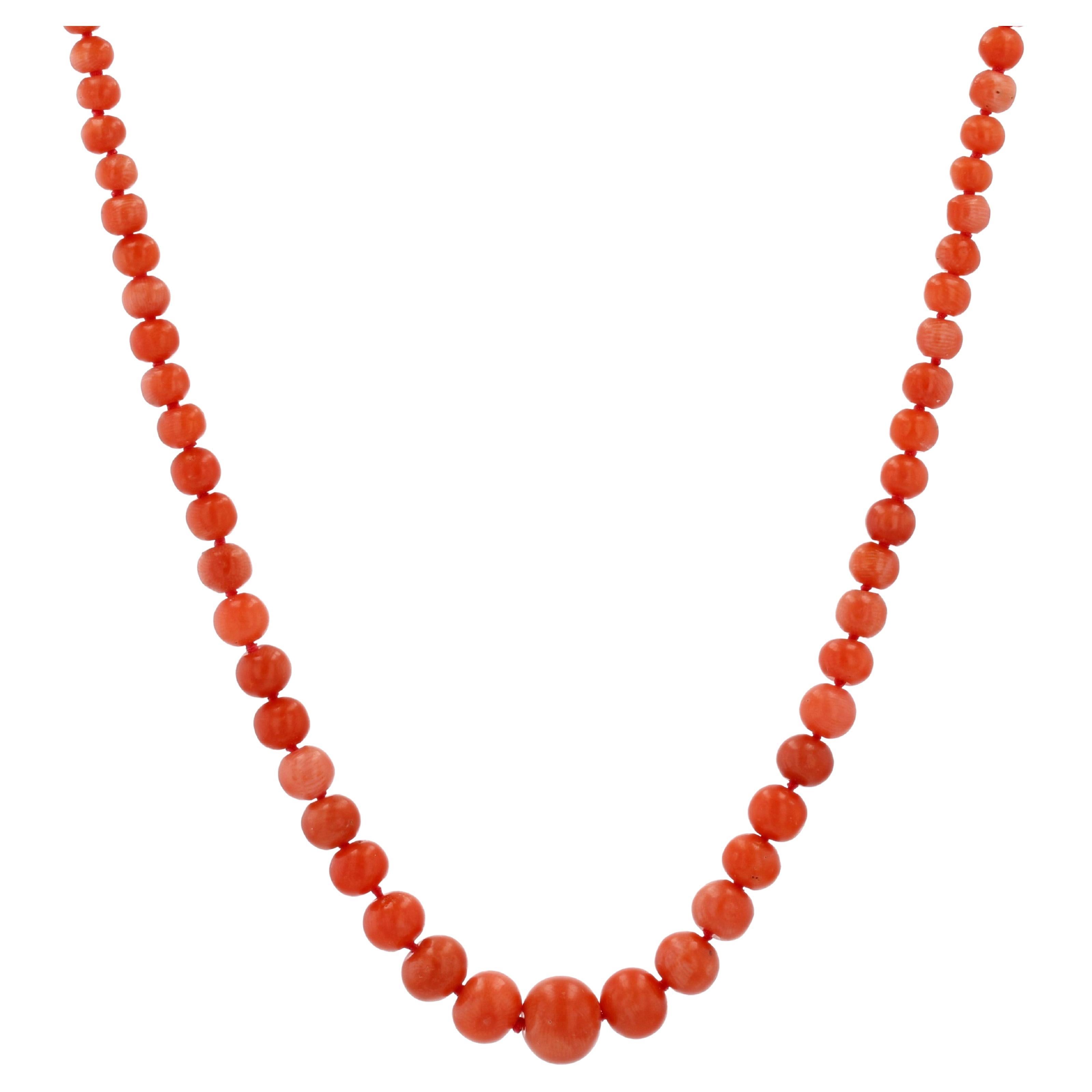 20th Century Natural Coral Pearl 18 Karat Yellow Gold Necklace For Sale