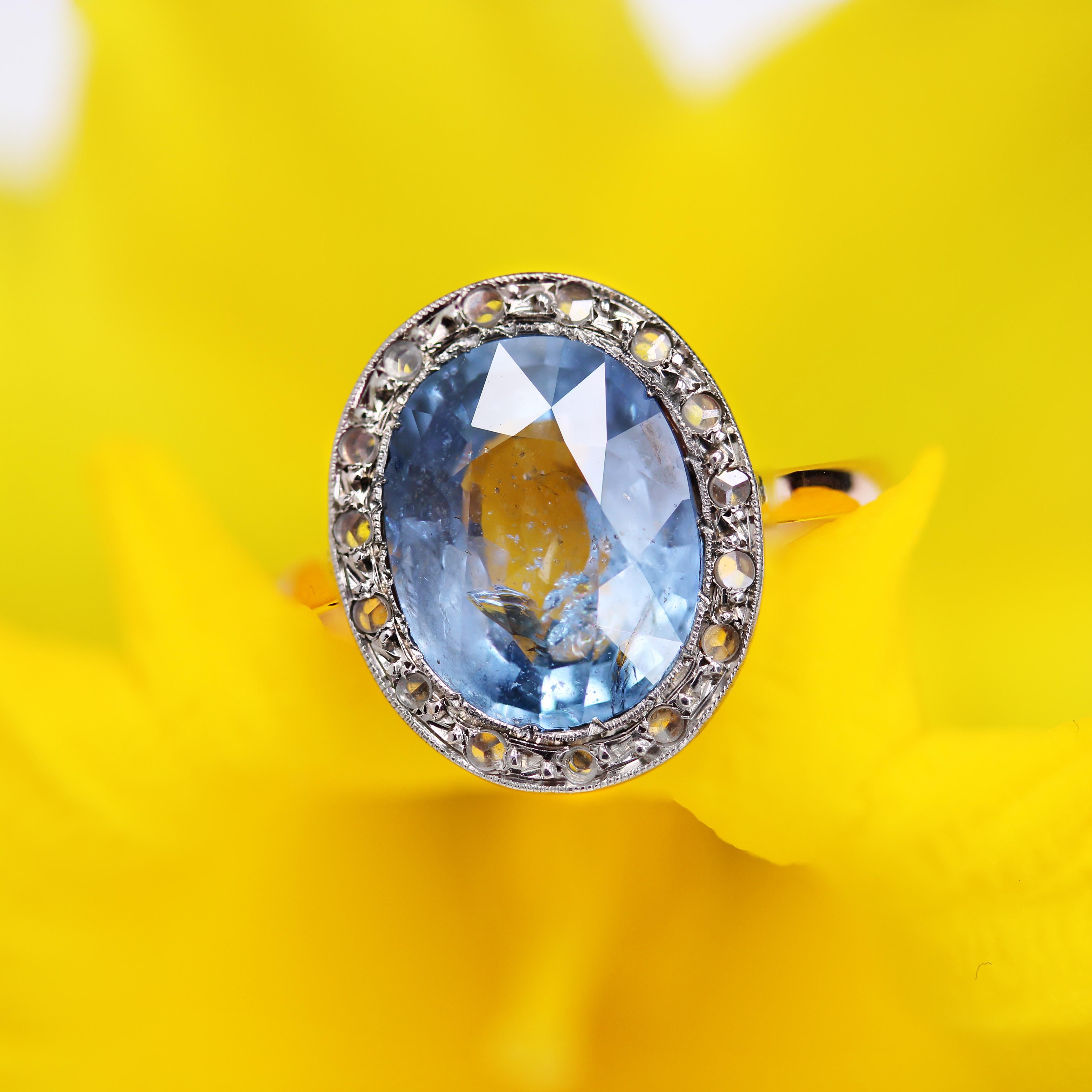 Belle Époque Bague du 20ème siècle en or rose 18 carats, saphir naturel non chauffé et diamants en vente