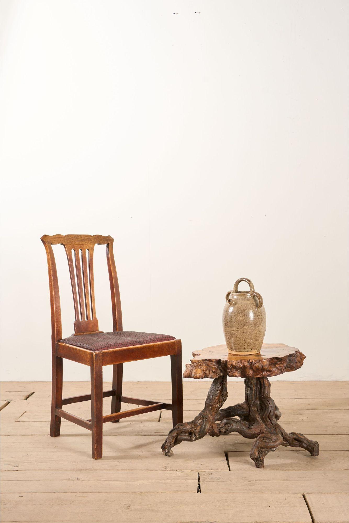 Siglo XX Mesa de centro de raíz naturalista en venta 6