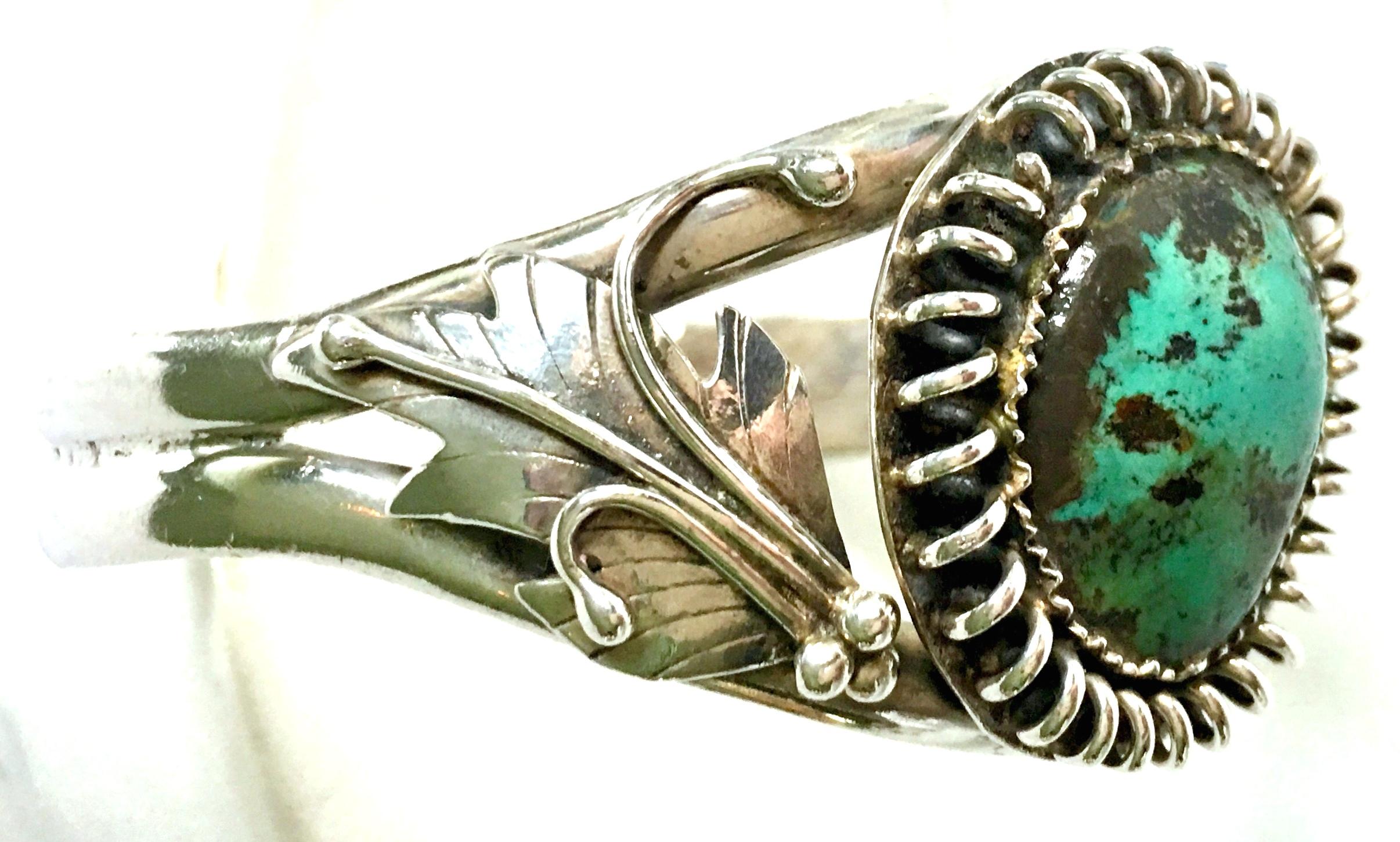 20th Century Navajo 925 Sterling Silver & Turquoise Cuff Bracelet  In Good Condition For Sale In West Palm Beach, FL