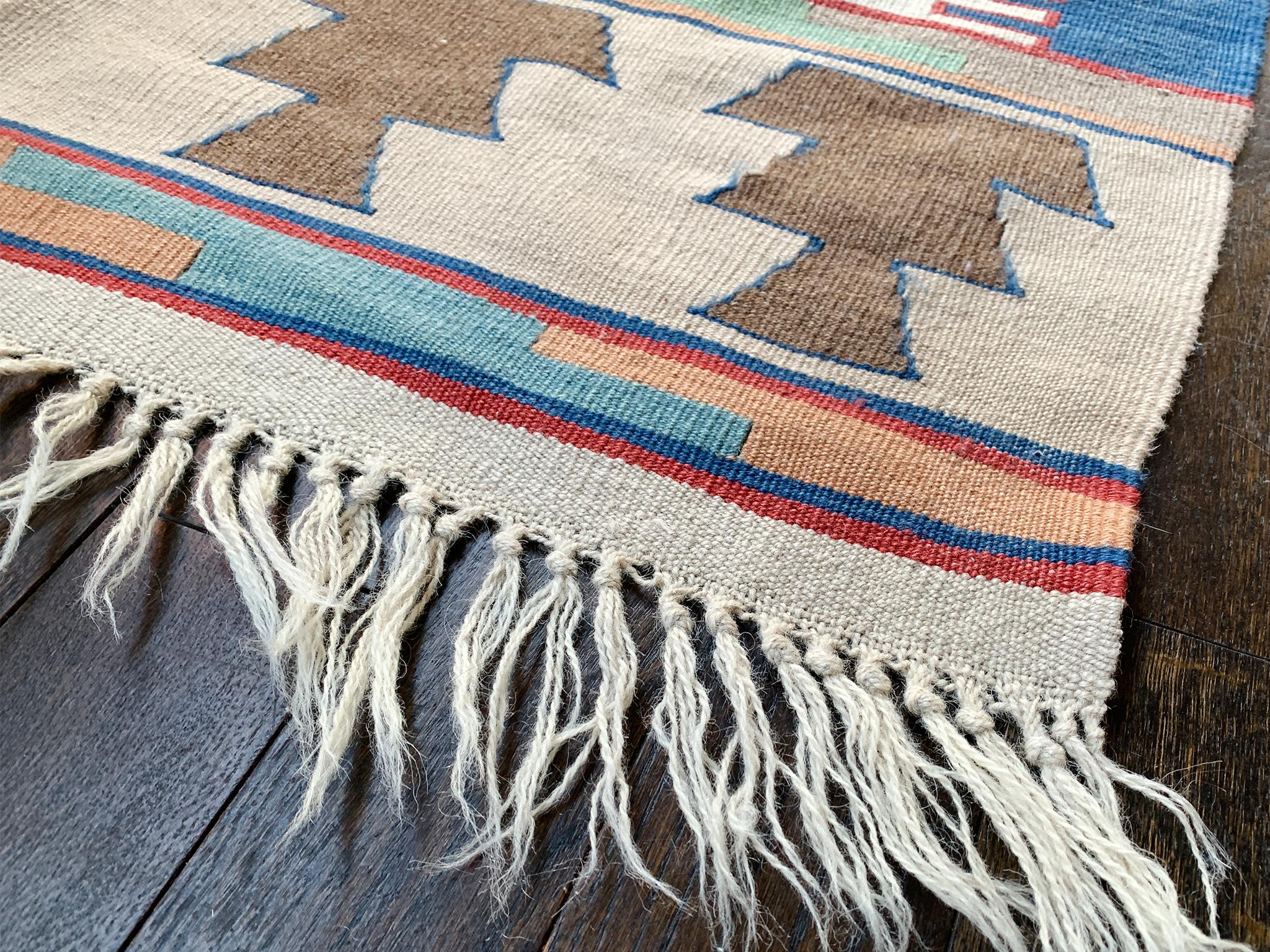 20th Century Navajo Rug (36