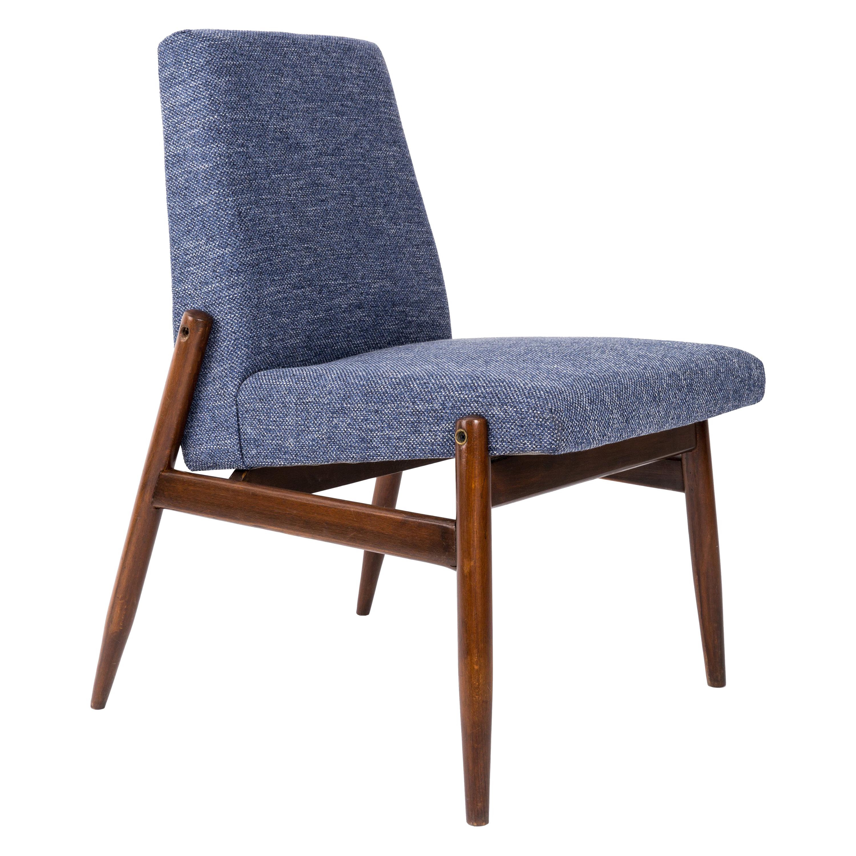 Fauteuil bleu marine du 20ème siècle, type 300-227, années 1960, Pologne