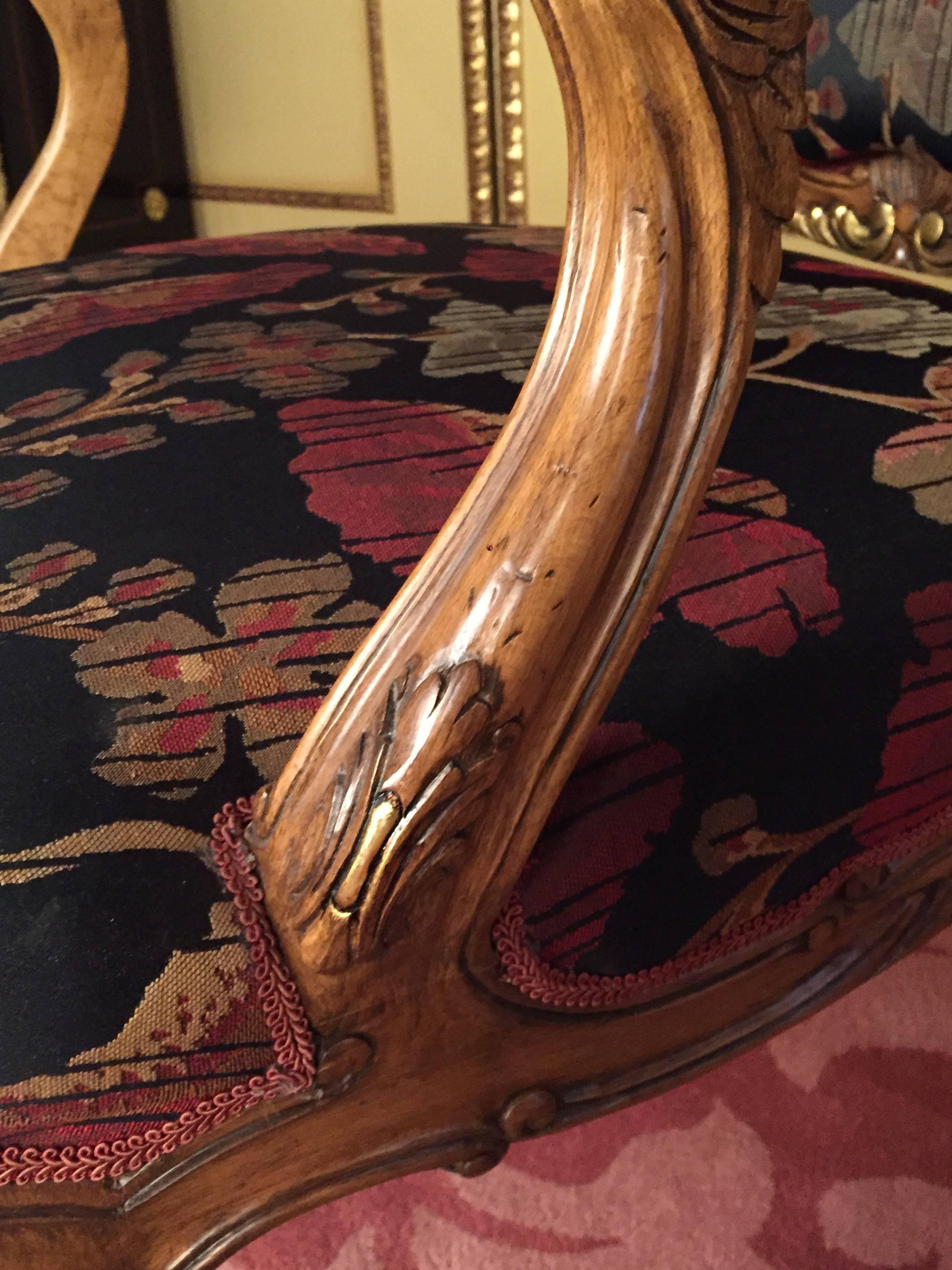 20th Century Neo Baroque Pair of Armchairs, Solid Walnut For Sale 1