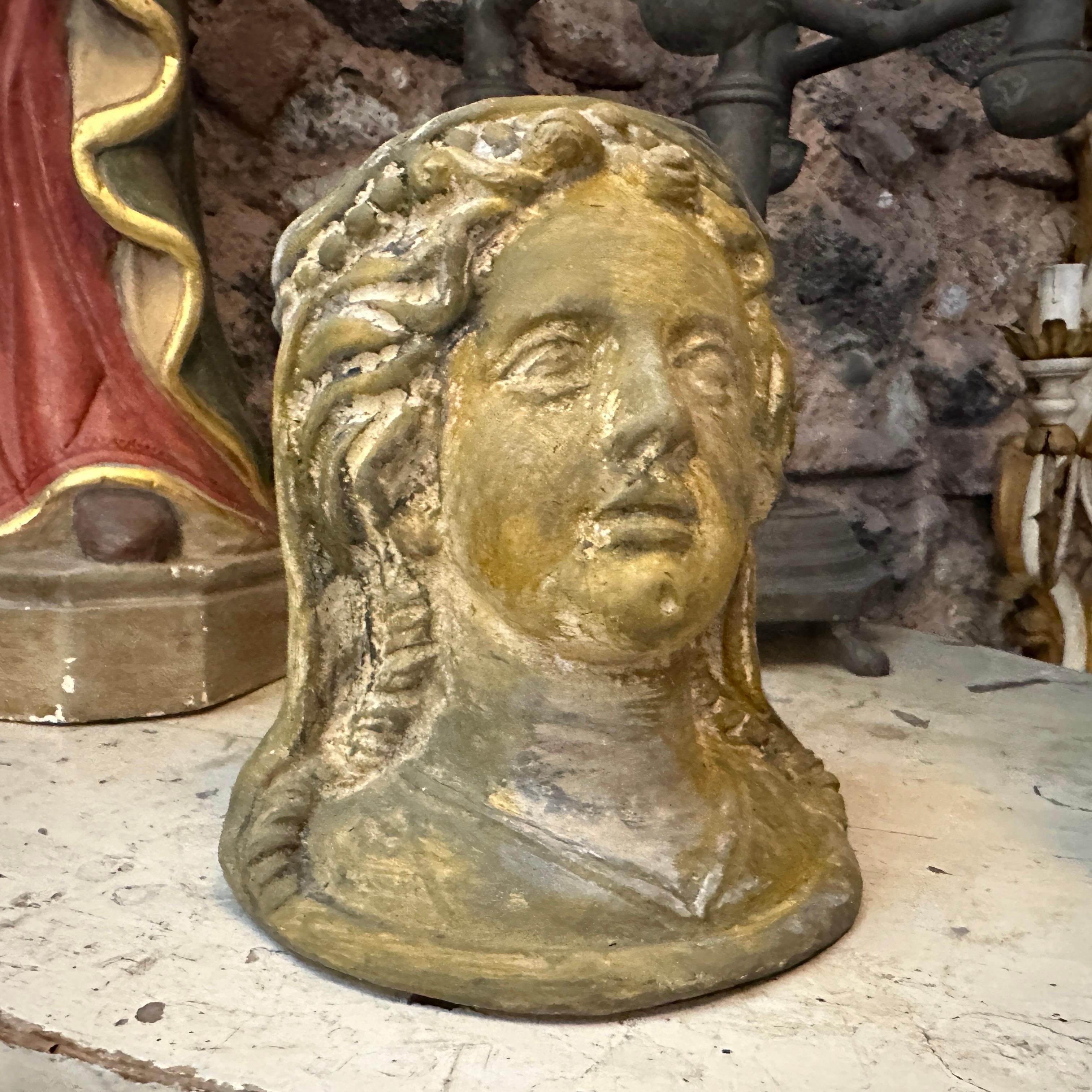 Néoclassique Sculpture sicilienne néoclassique du 20ème siècle en terre cuite faite à la main en vente