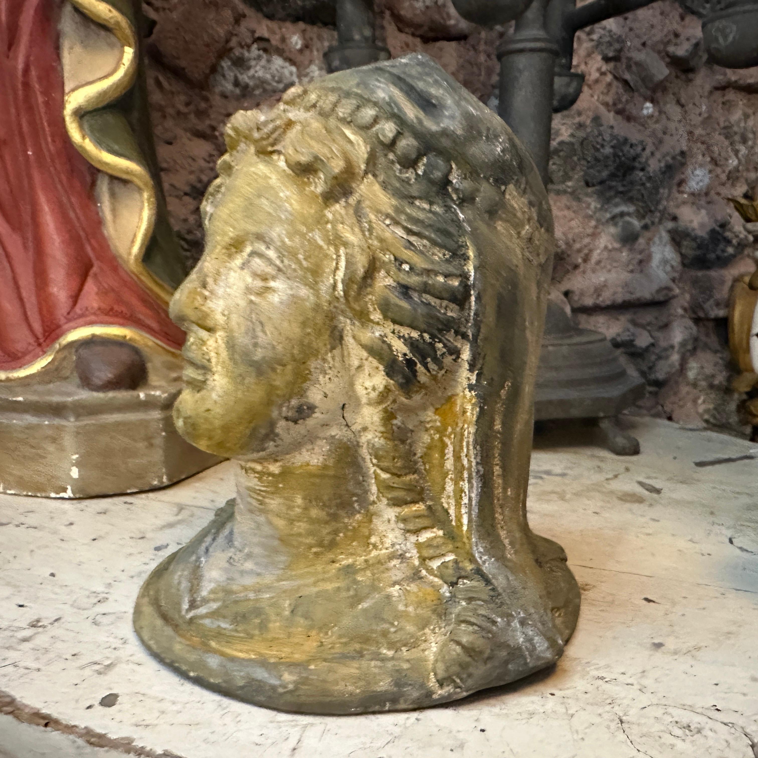 Terre cuite Sculpture sicilienne néoclassique du 20ème siècle en terre cuite faite à la main en vente