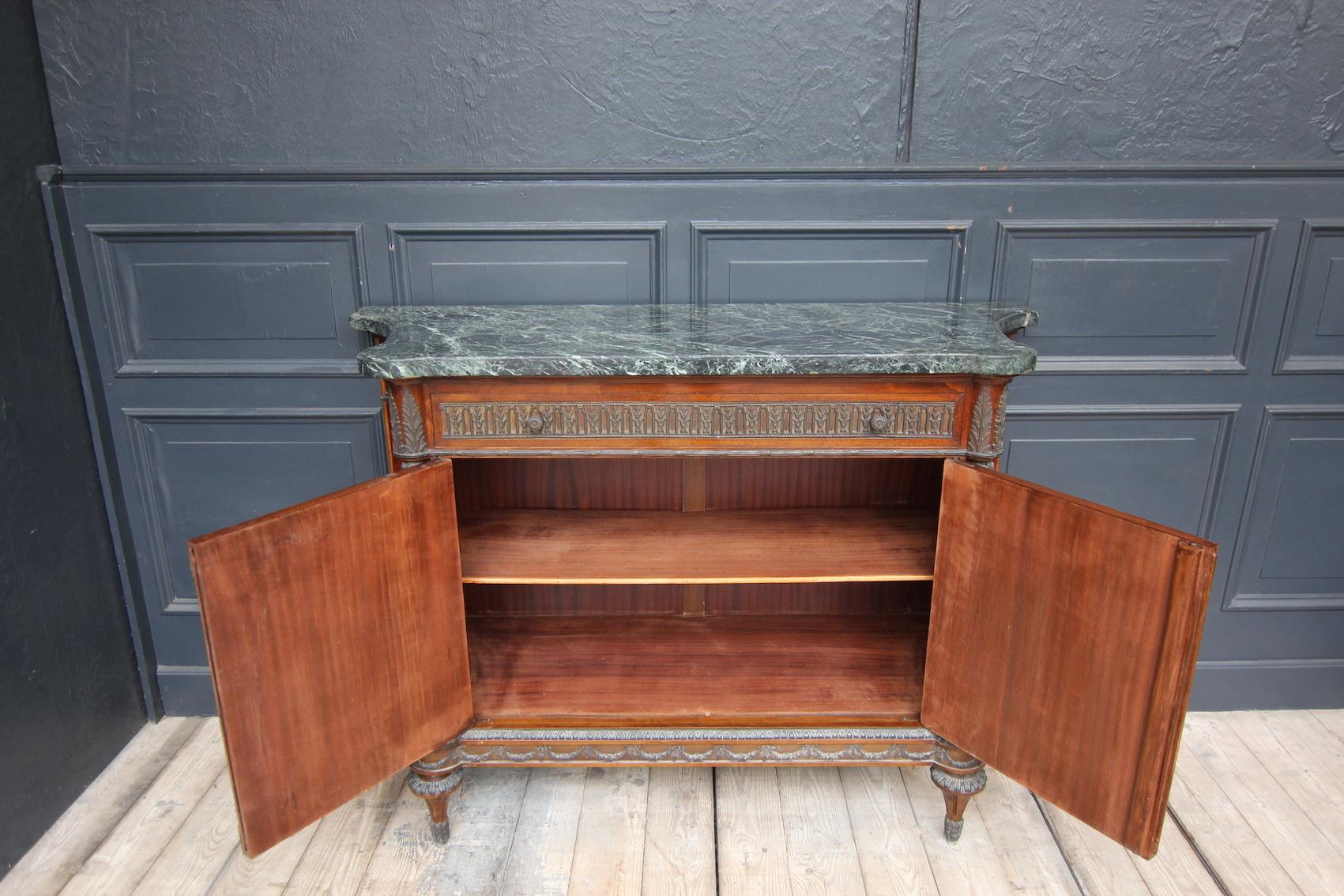 20th Century Neoclassical Revival Cabinet with Marble Top In Good Condition In Dusseldorf, DE