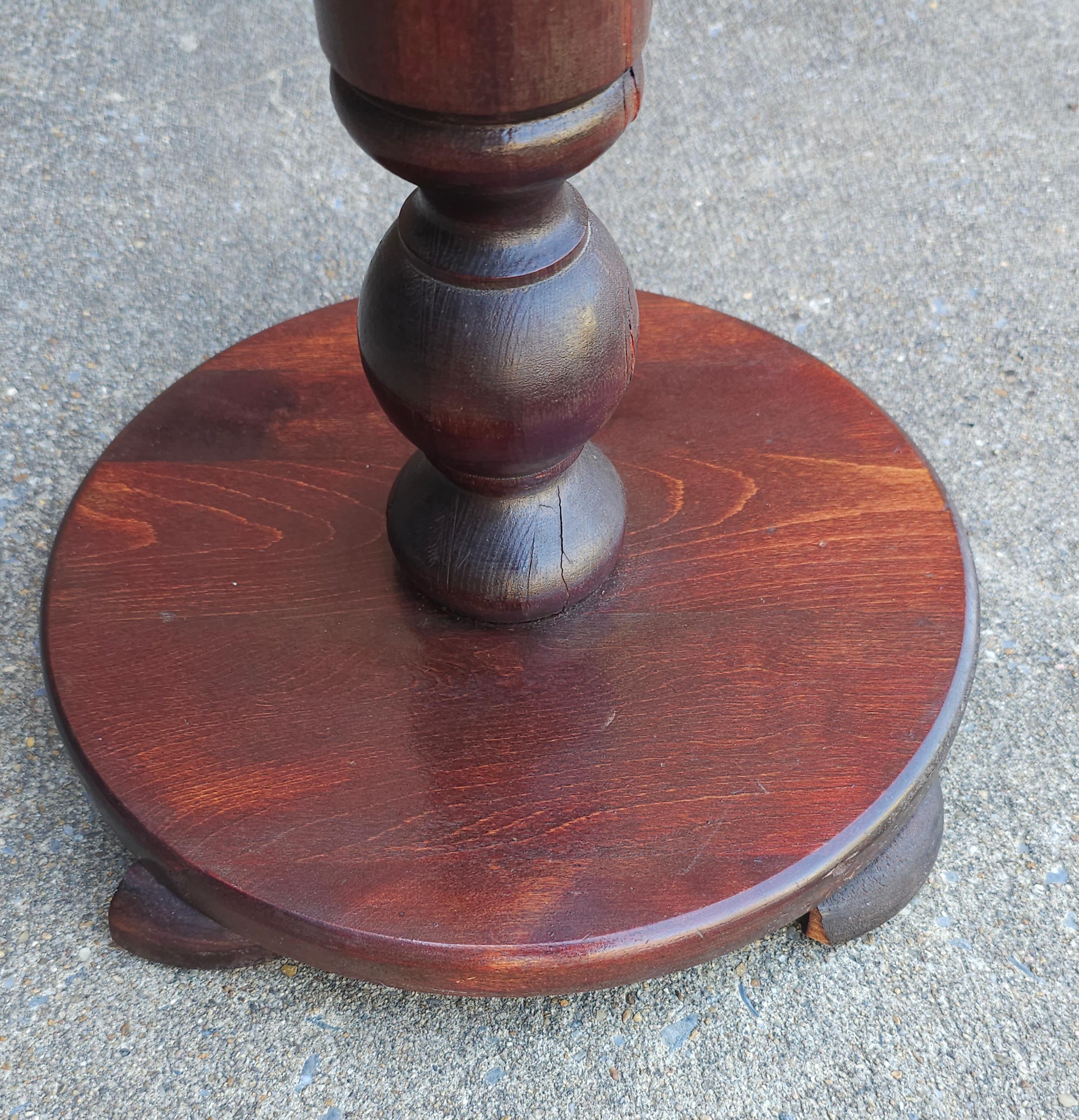 American 20th Century Neoclassical Stained Cherry Pedestal Plant stand For Sale