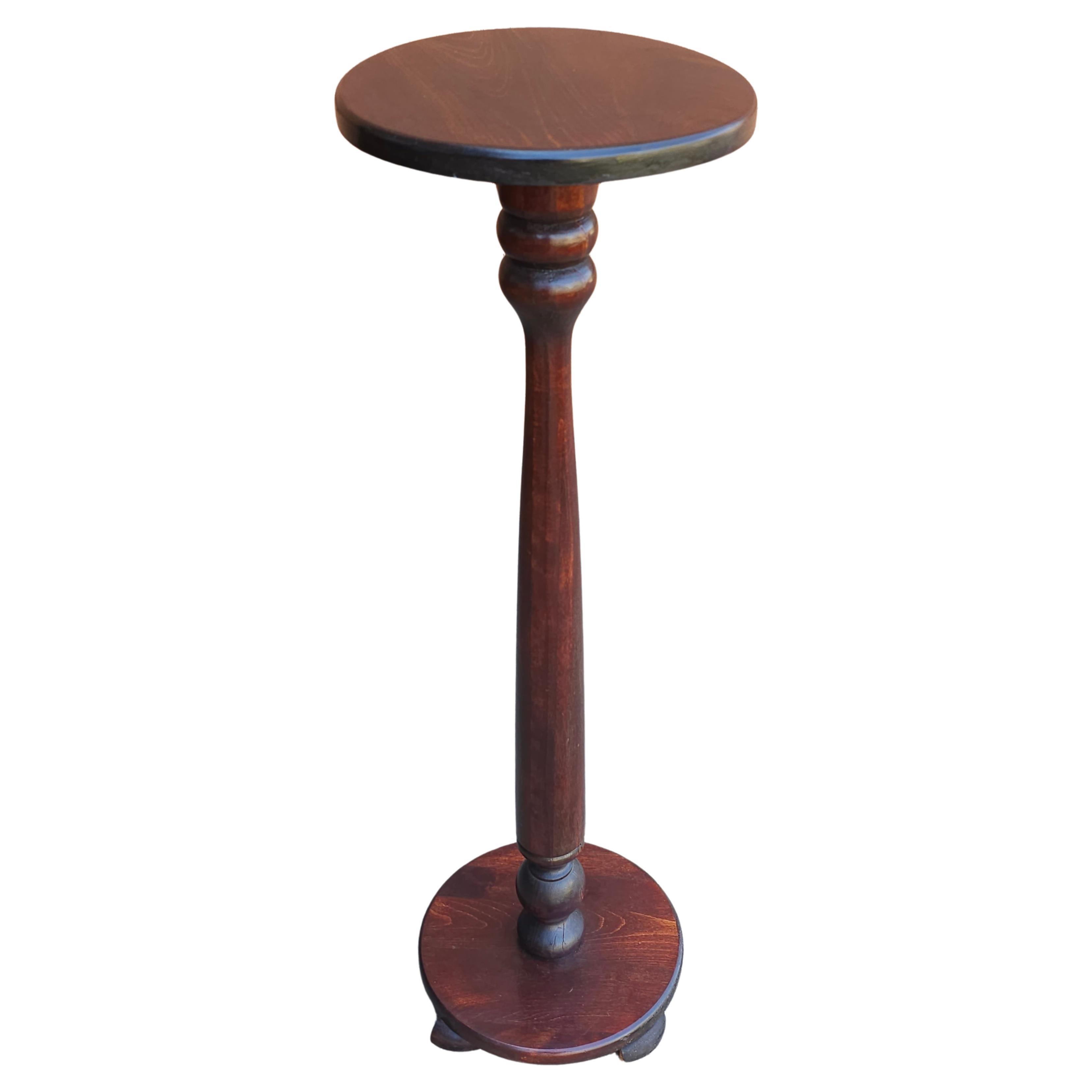 20th Century Neoclassical Stained Cherry Pedestal Plant stand For Sale