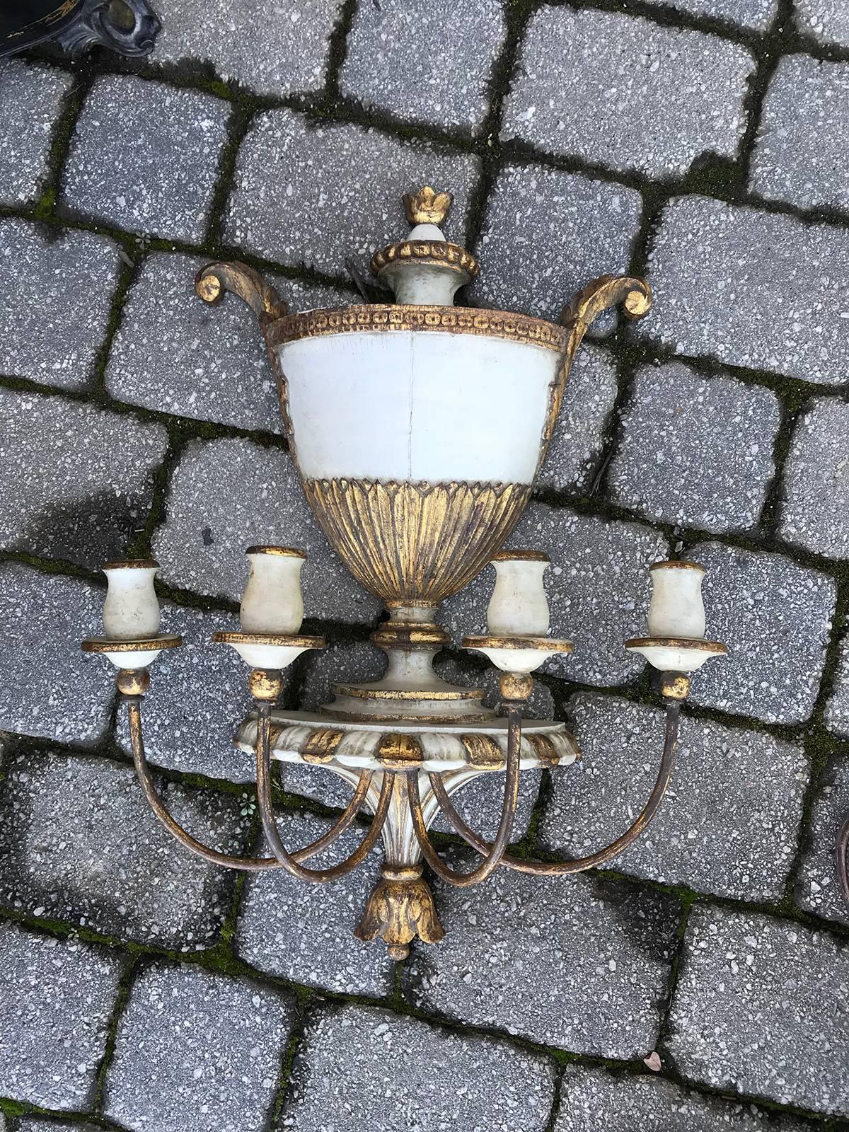 20th Century Neoclassical Urn Four-Arm Sconce, Marked 'Made in Spain' For Sale 5