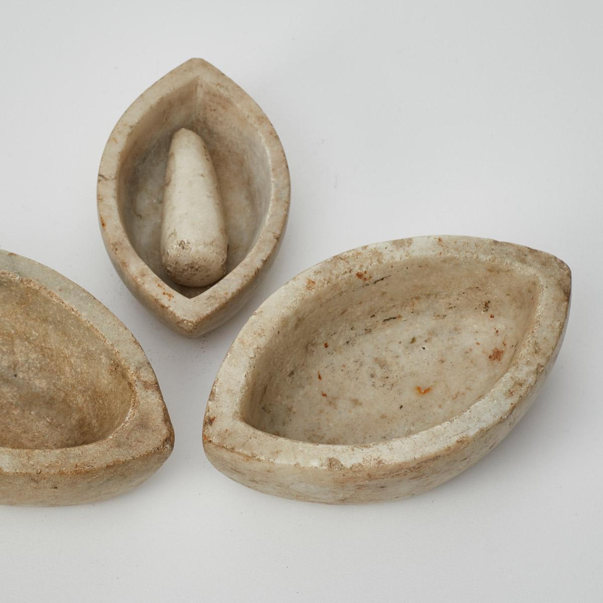 20th Century nest of marble mortars & pestle, India For Sale 5