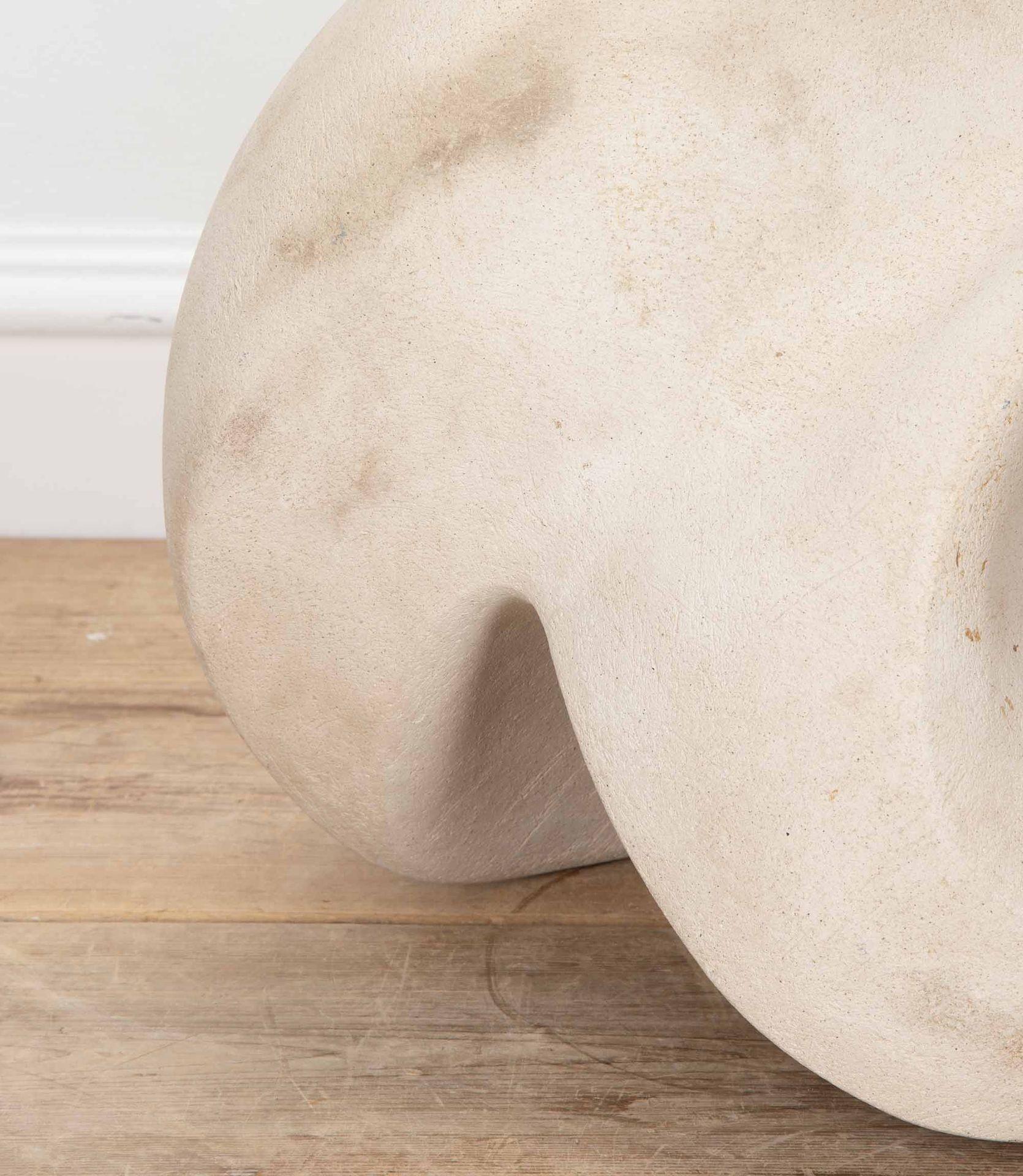 Nicole Noailles Lascaux, Keramikskulptur aus dem 20. Jahrhundert im Angebot 2