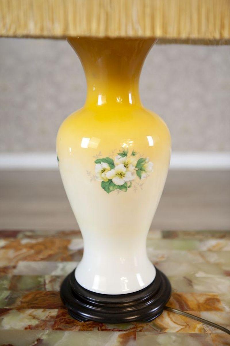 Lampe de nuit du 20e siècle sur socle en céramique en vente 3