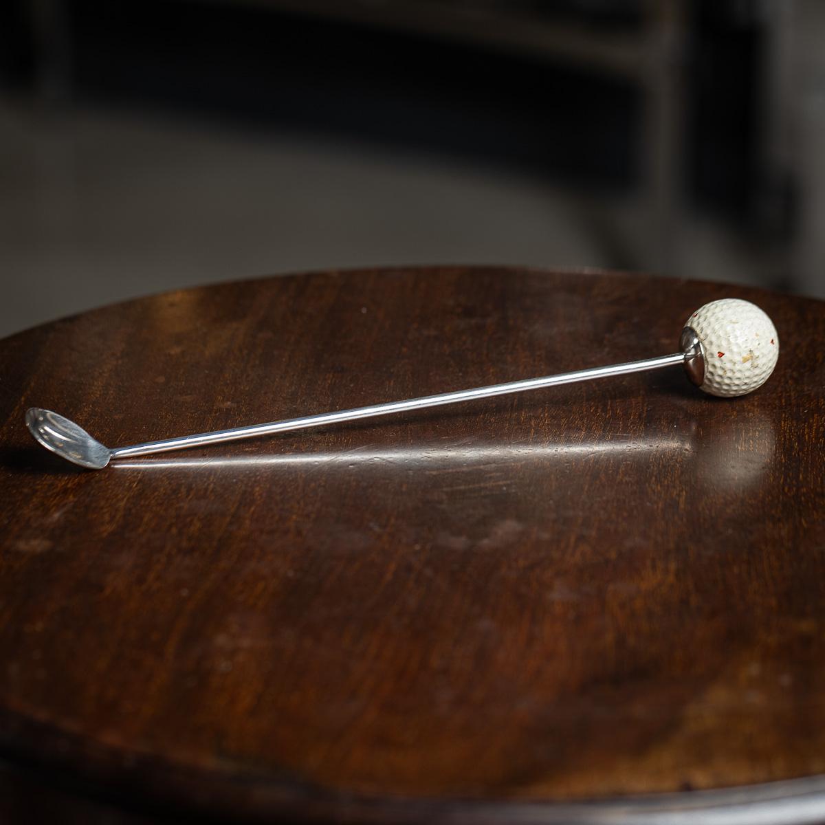 A 20th Century novelty chrome plated cocktail mixing spoon featuring a golf ball-shaped handle. A quirky and stylish addition to any bar, particularly suited to golf enthusiasts.

CONDITION
In Good Vintage Condition. Wear in keeping with age. -
