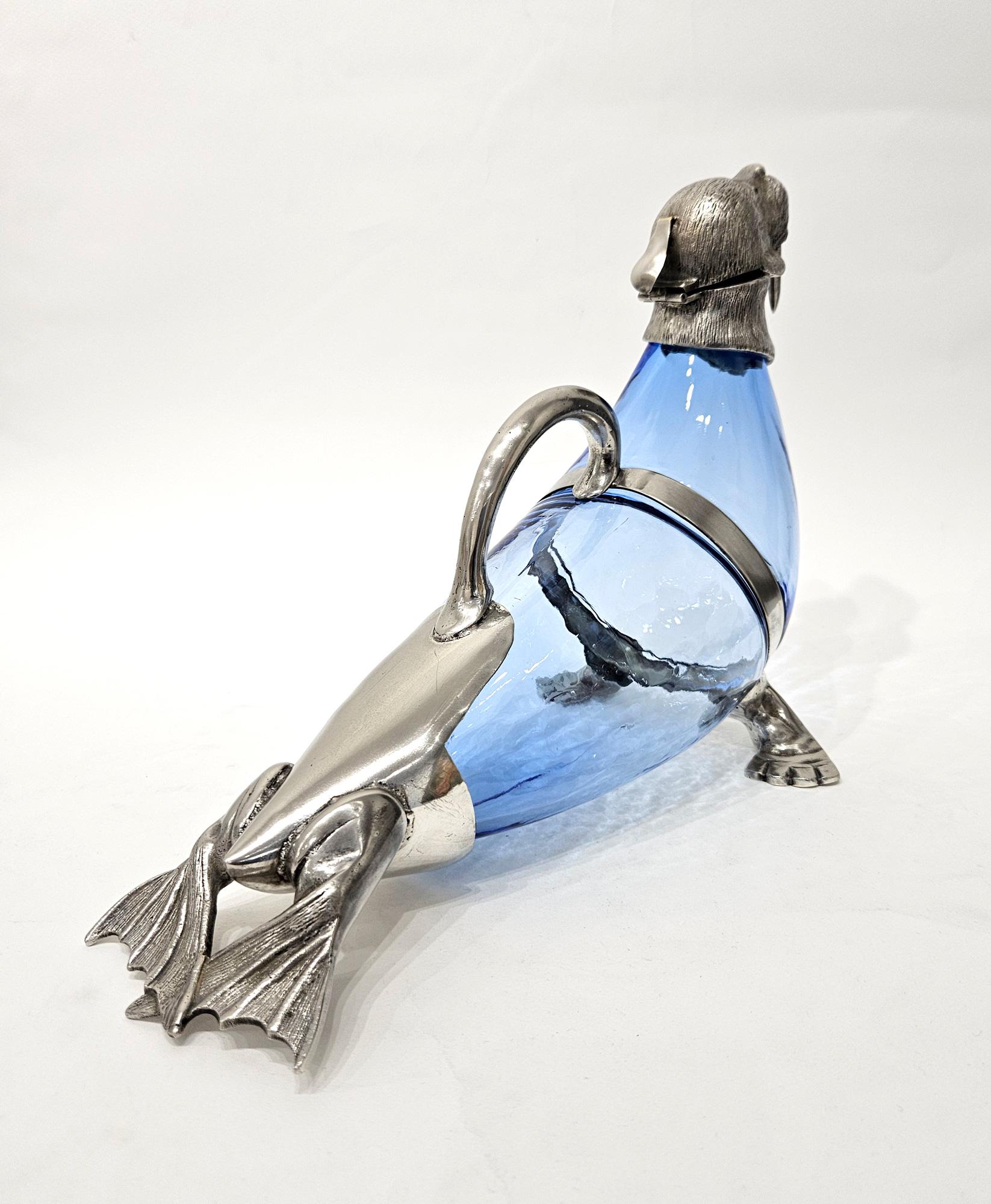 Siglo XX Novedad Plato de plata Cristal azul Morsa Jarra Claret Decantador Jarra en venta 1