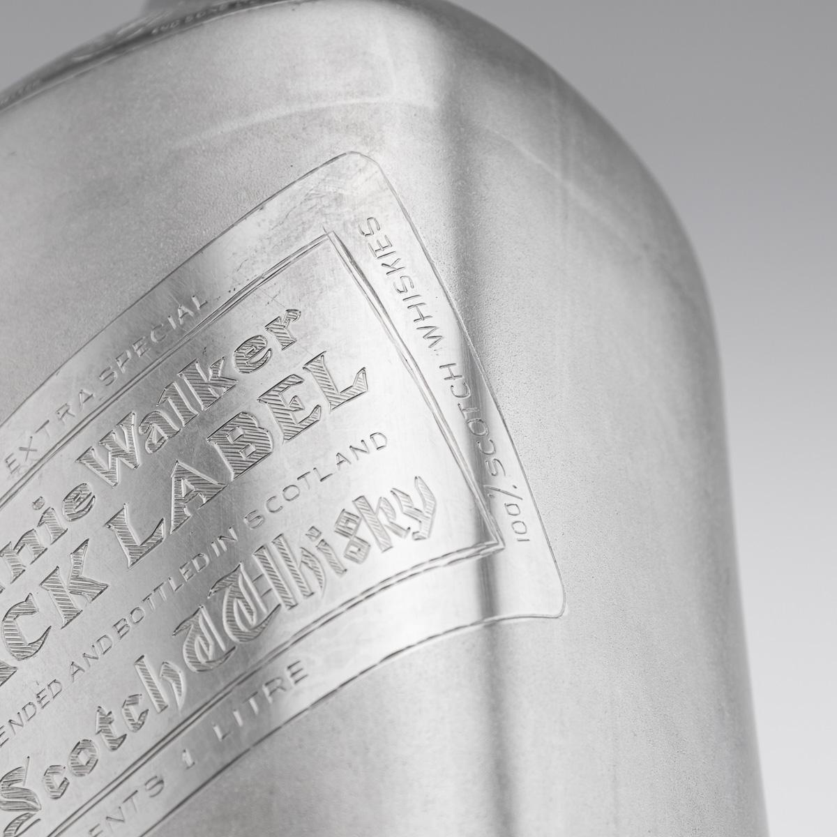 20. Jahrhundert Neuheit massivem Silber großen ein Liter Johnnie Walker Whisky-Flasche 11