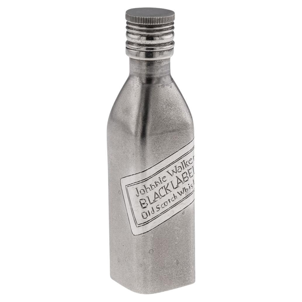 Novedad del siglo XX Botella de whisky Johnnie Walker en miniatura de plata maciza