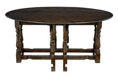 20th Century Oak Georgian Style Oak Gateleg Table