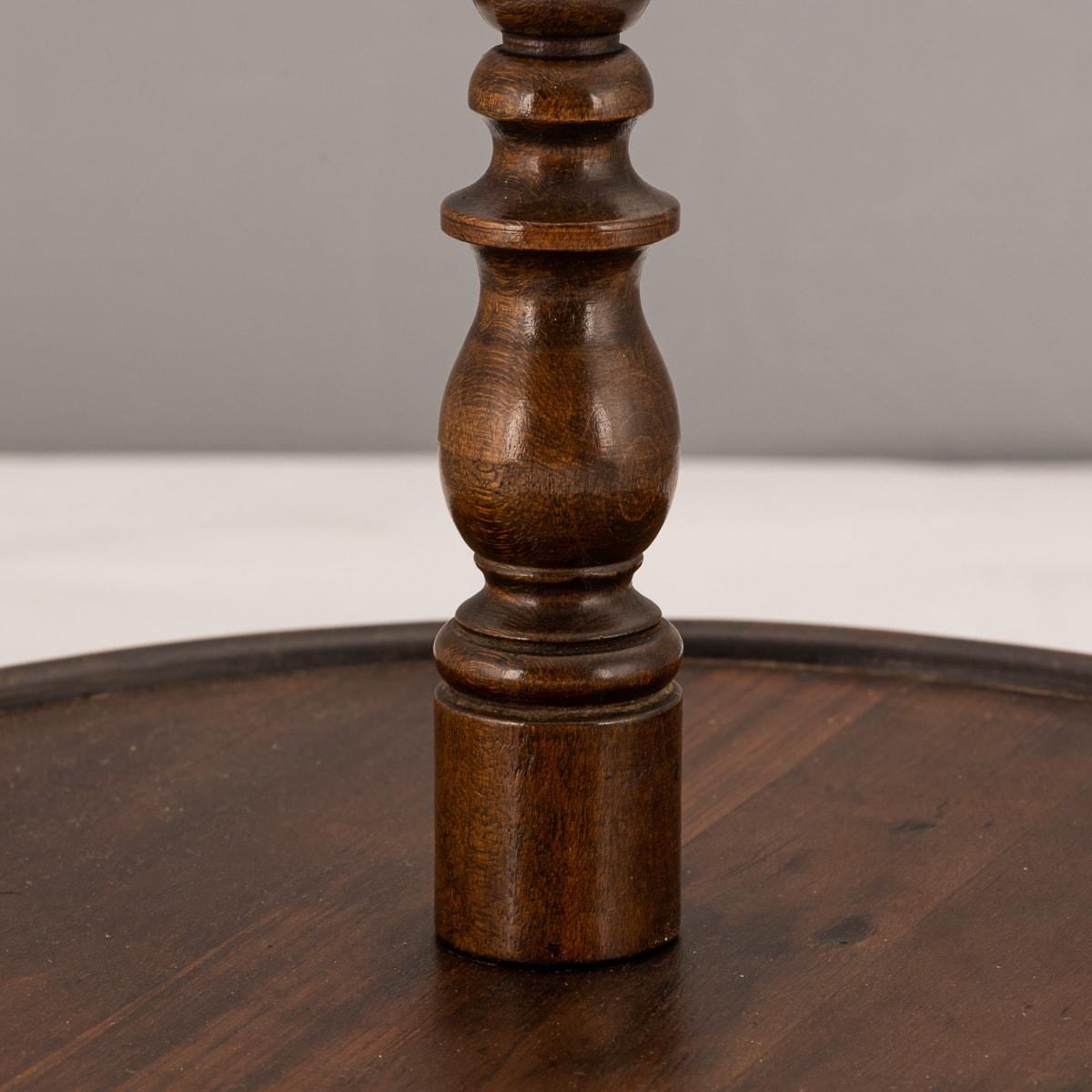 British 20th Century Oak Lazy Susan, Made In England, c.1930 For Sale