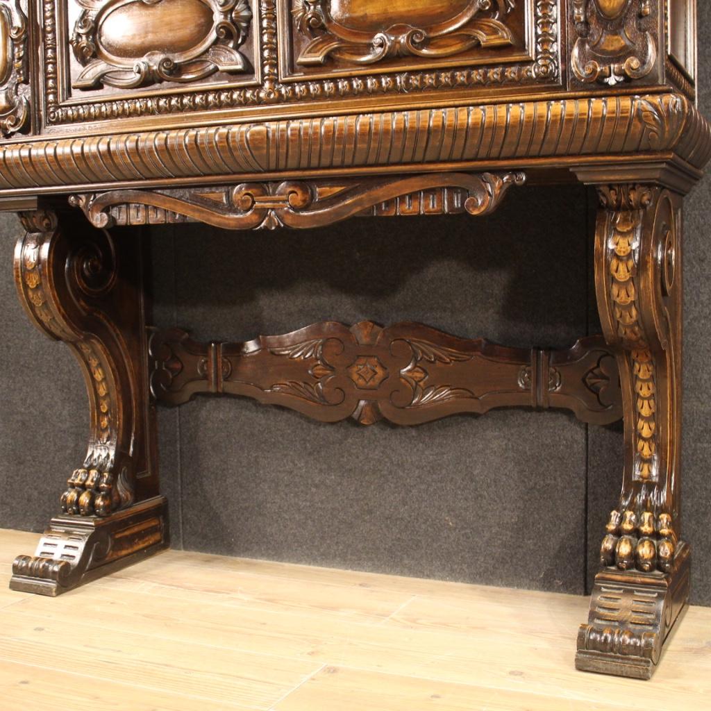 cabinet de bar en bois de chêne du 20e siècle de style baroque français, 1940 1