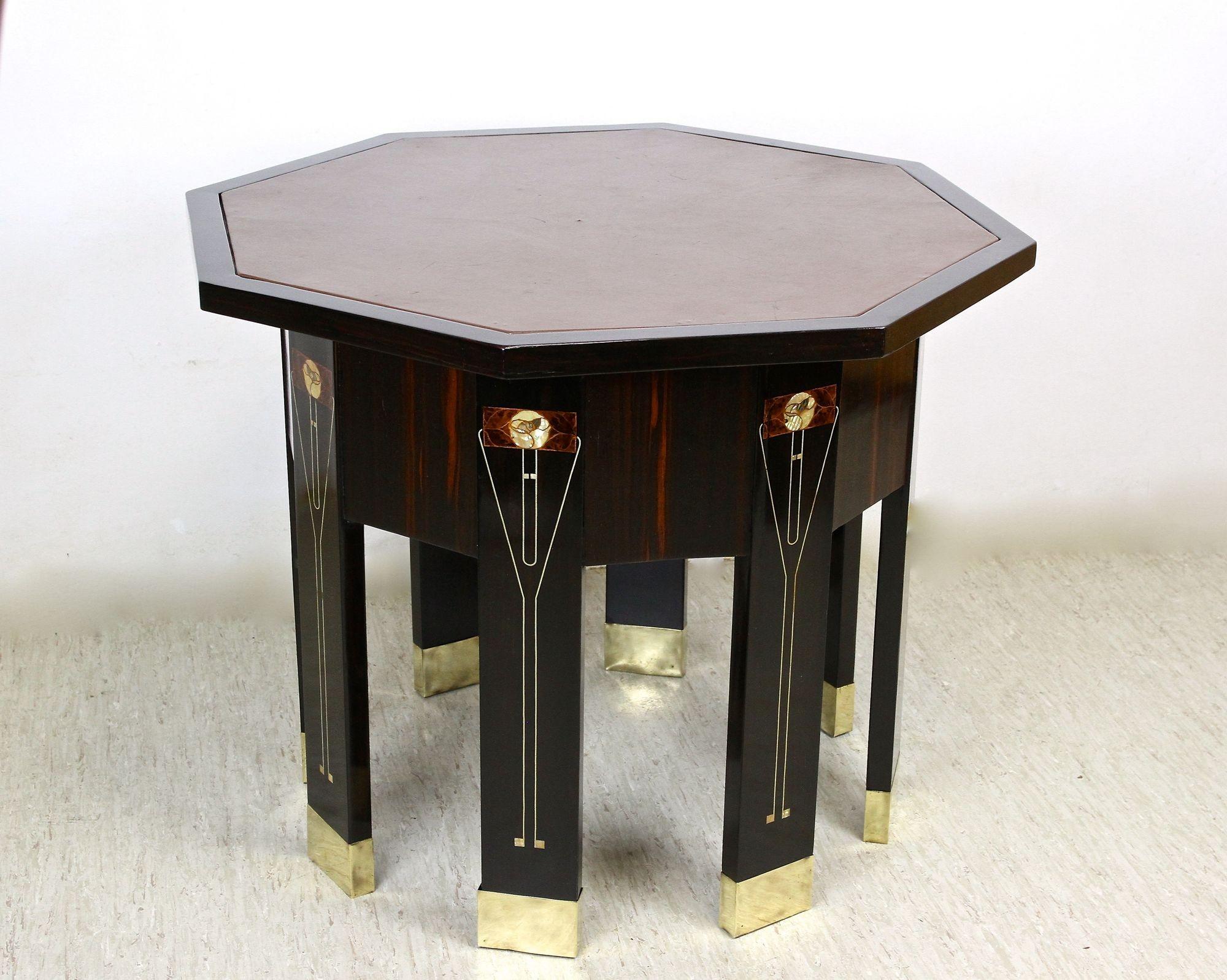 20th Century Octagonal Art Nouveau Table, Mother Of Pearl Inlays, AT ca. 1905 For Sale 9