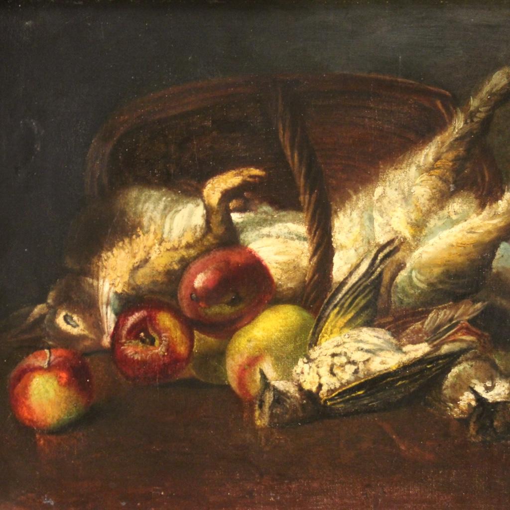 Peinture française de la première moitié du 20e siècle. Cadre en huile sur toile représentant une nature morte avec du gibier de bonne qualité picturale. Cadre moderne en bois et plâtre finement laqué et doré, de belle décoration. Peinture