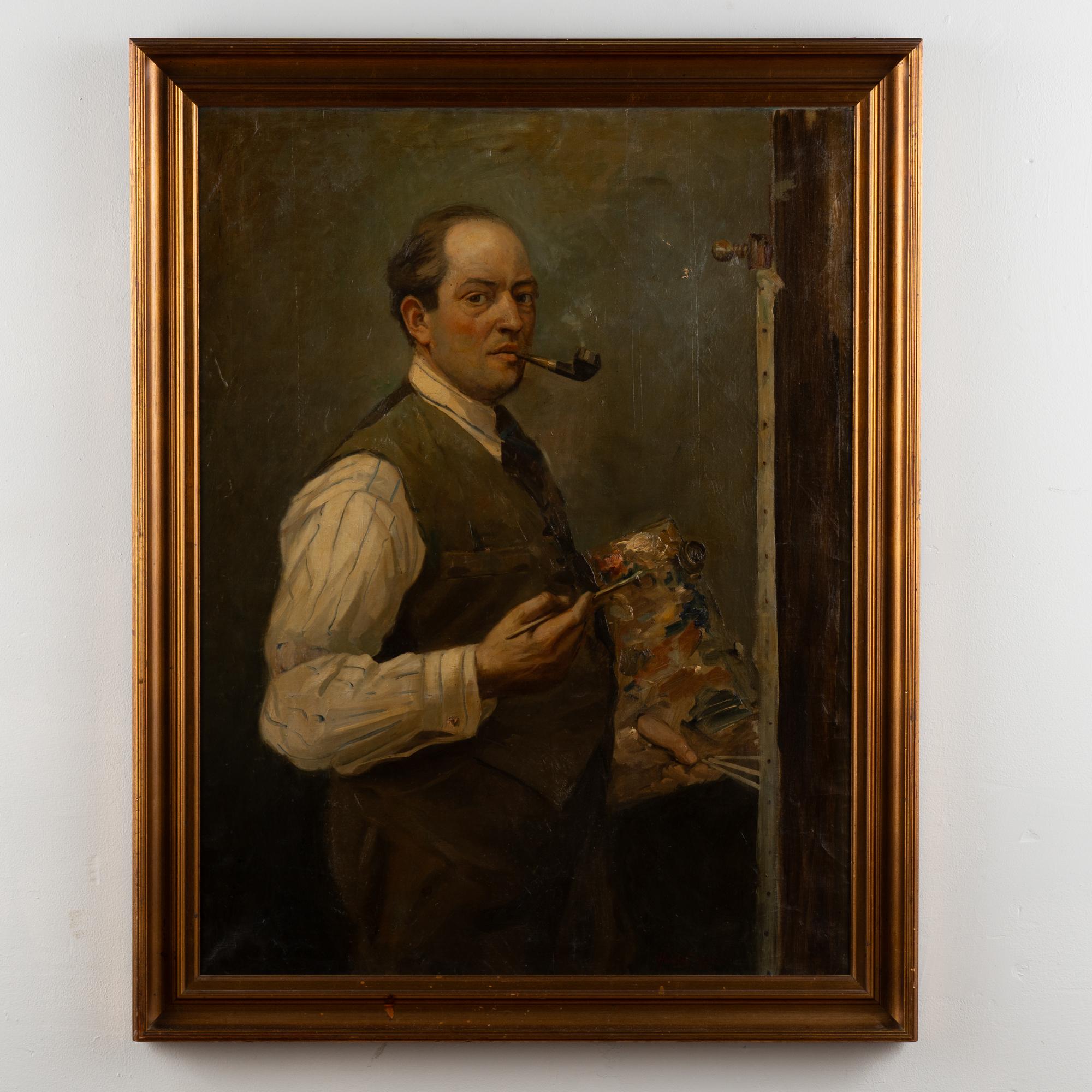 Autorretrato original al óleo sobre lienzo del artista en su caballete. Firmado C. Hornung-Jensen. 
Estado: Crepitaciones y arañazos superficiales. Parte superior con lienzo ligeramente ondulado. Una marca de presión con un pequeño desgarro y