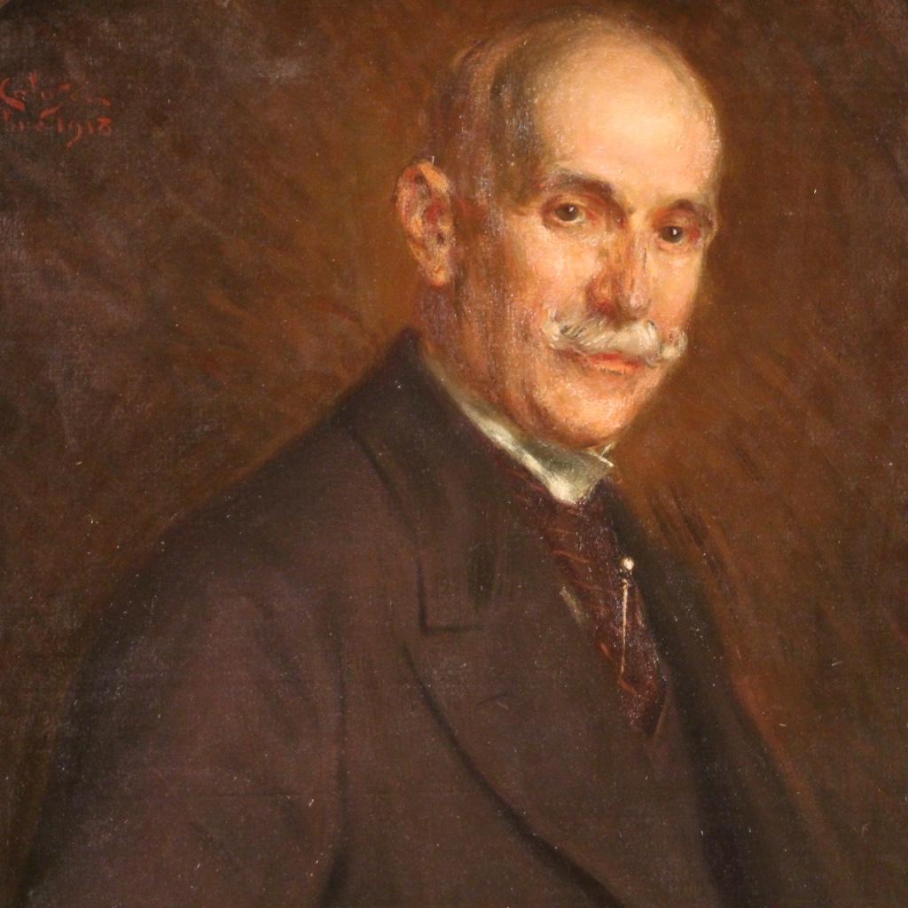 Italian painting dated 20 October 1918. Artwork oil on canvas, on the first canvas, depicting a portrait of a gentleman of good pictorial quality. Artwork with a particular shape adorned with a carved and gilded wooden frame of beautiful decoration.