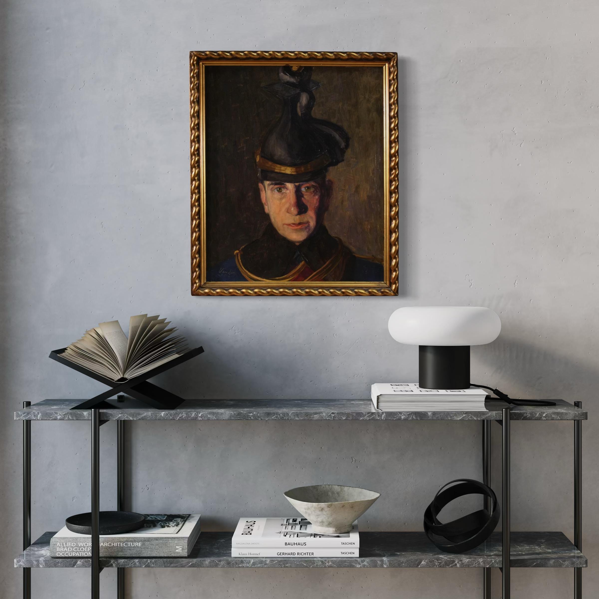 siglo XX Óleo sobre cartón Pintura húngara de retrato de soldado firmada y fechada Papel en venta