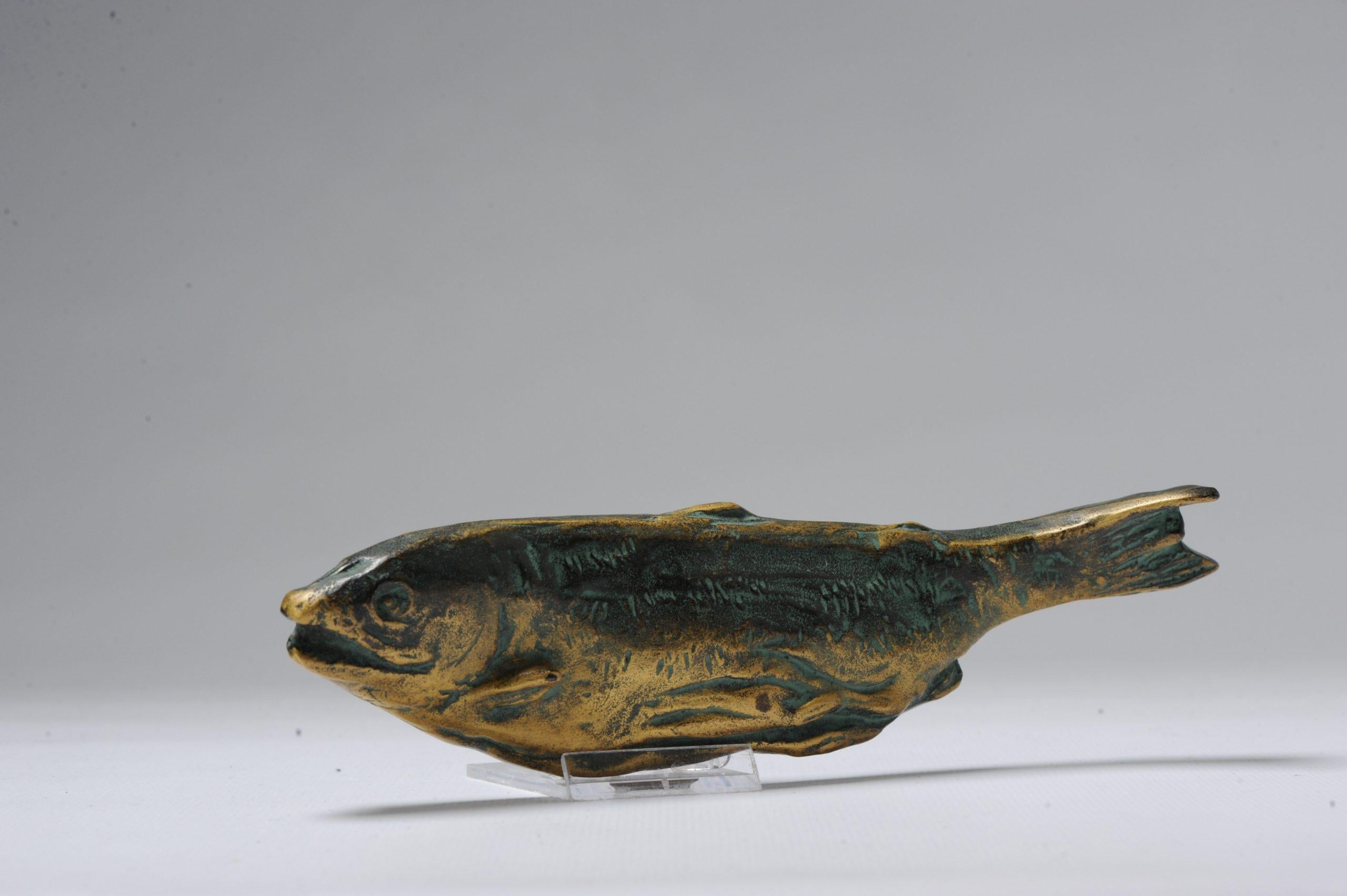 20th Century Okimono Bronze Japanese Statue of Fish Japan Marked For Sale 10
