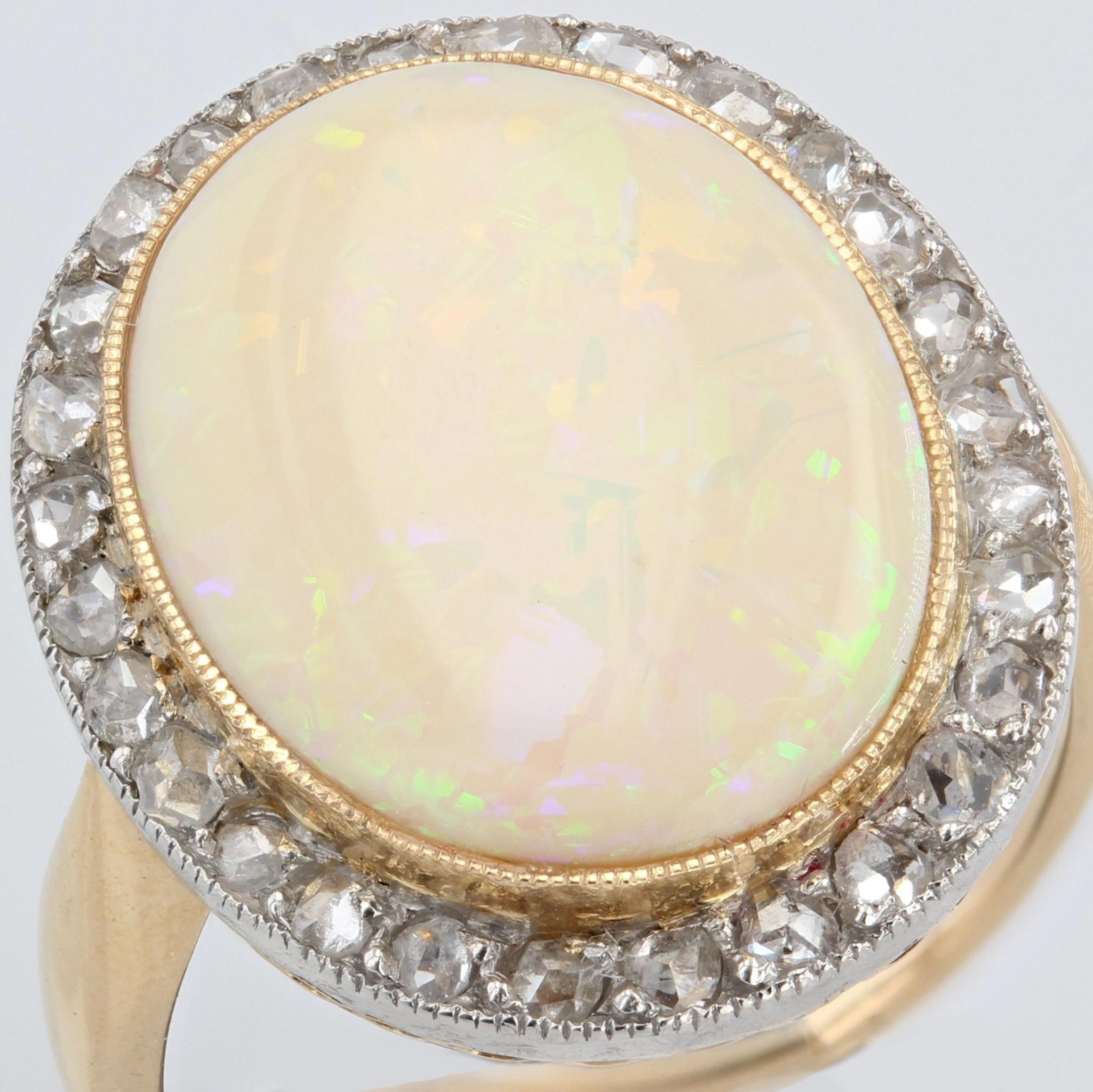 20th Century Opal Diamonds 18 Karat Yellow Gold Ring In Excellent Condition For Sale In Poitiers, FR