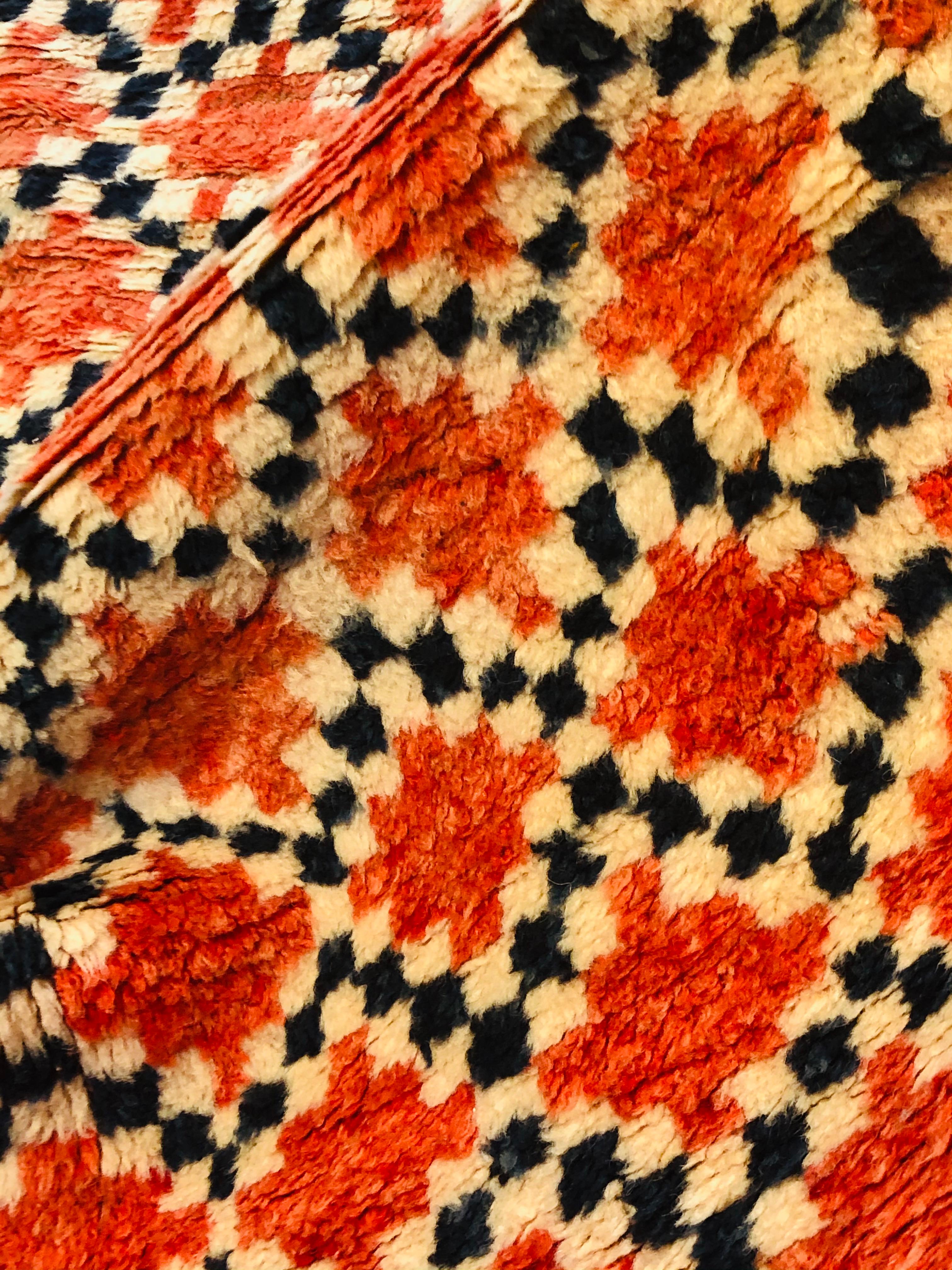 20. Jahrhundert Orange Geometrisch Marokkanisch Berber im Angebot 1