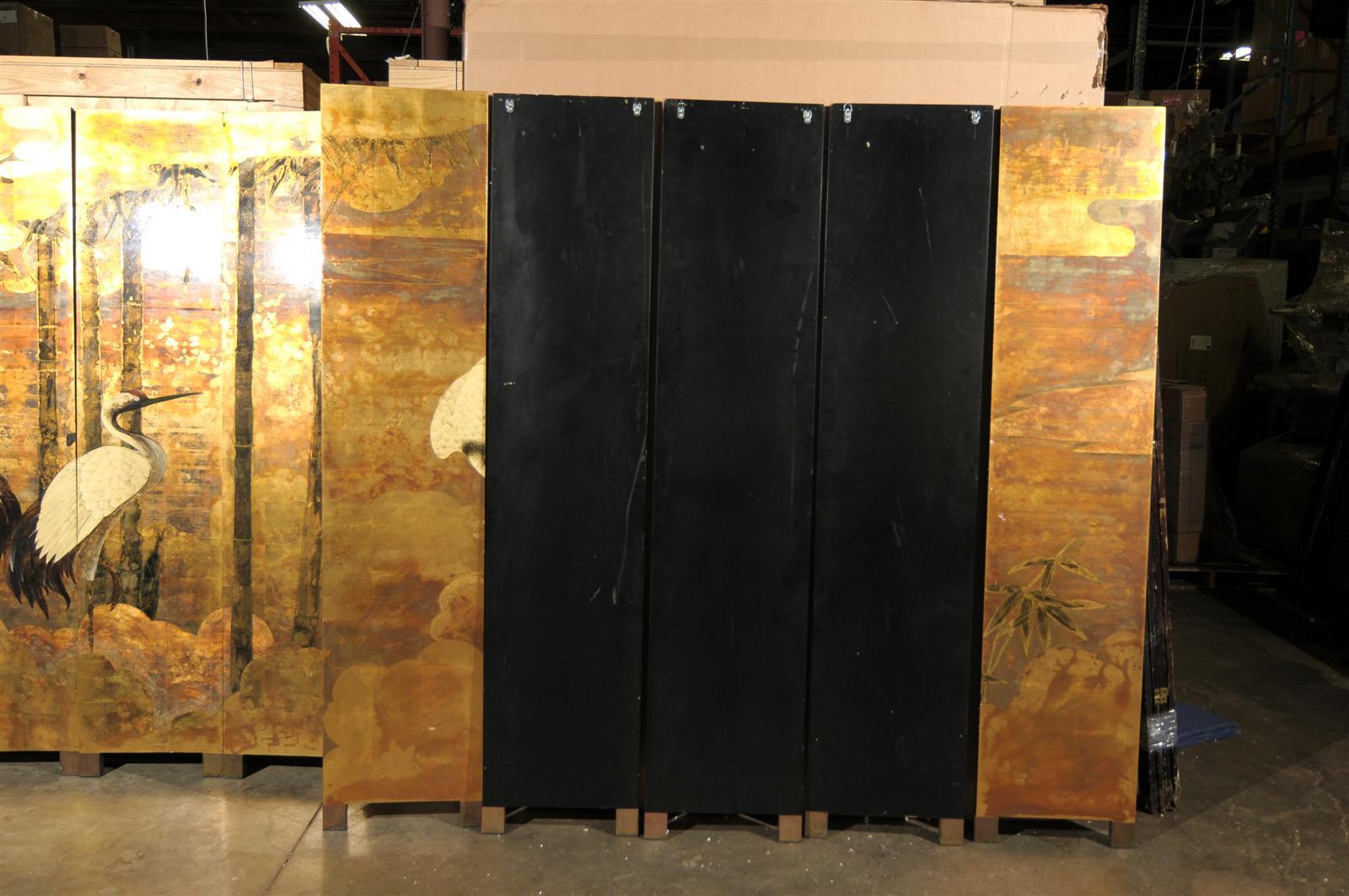 20th Century Oriental 10-Panel Lacquered Screen with Cranes & Bamboo, Gold Tones In Good Condition In Atlanta, GA