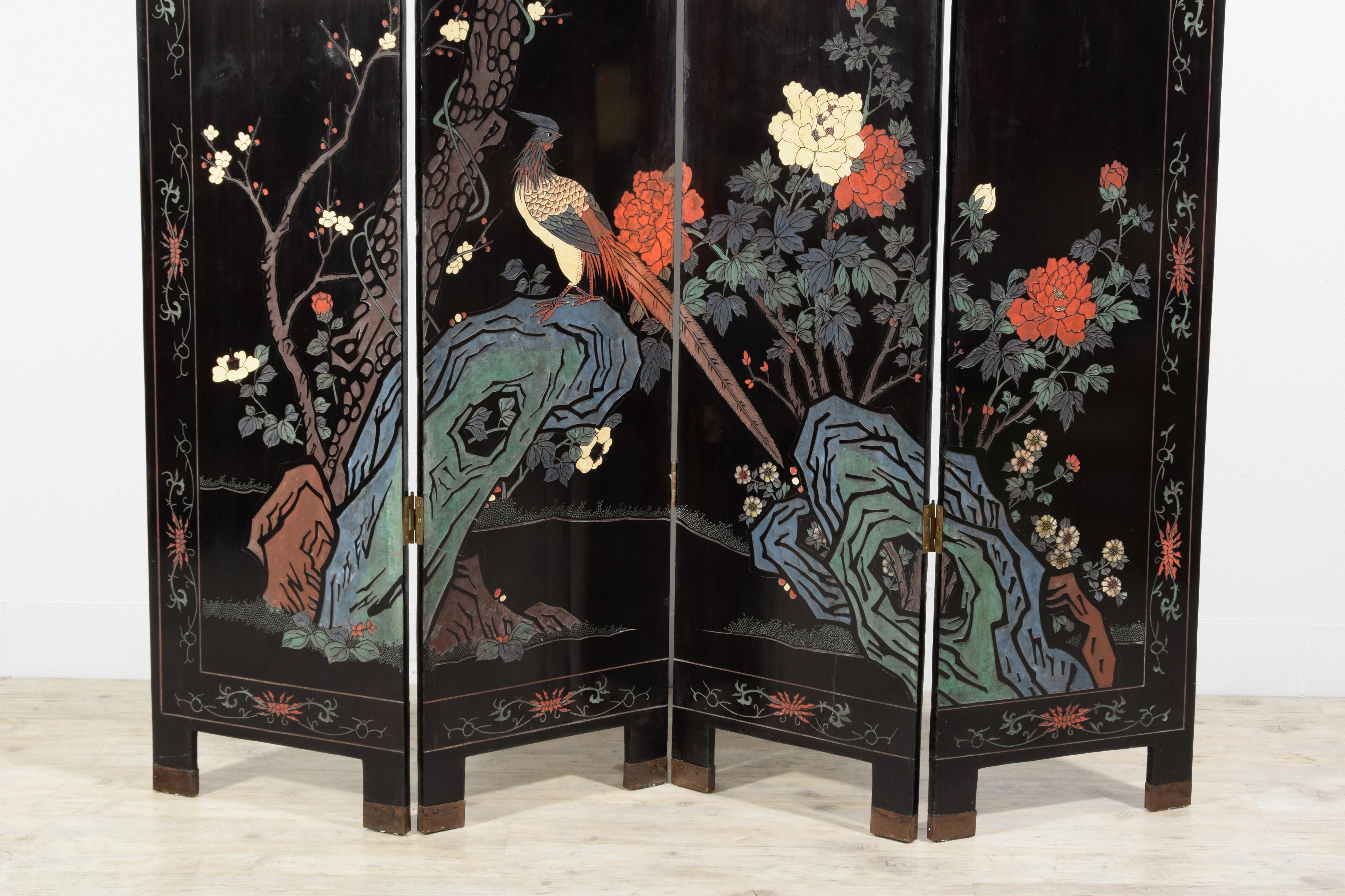 Orientalischer Coromandel-Raumteiler aus lackiertem Holz, 20. Jahrhundert (Lackiert) im Angebot