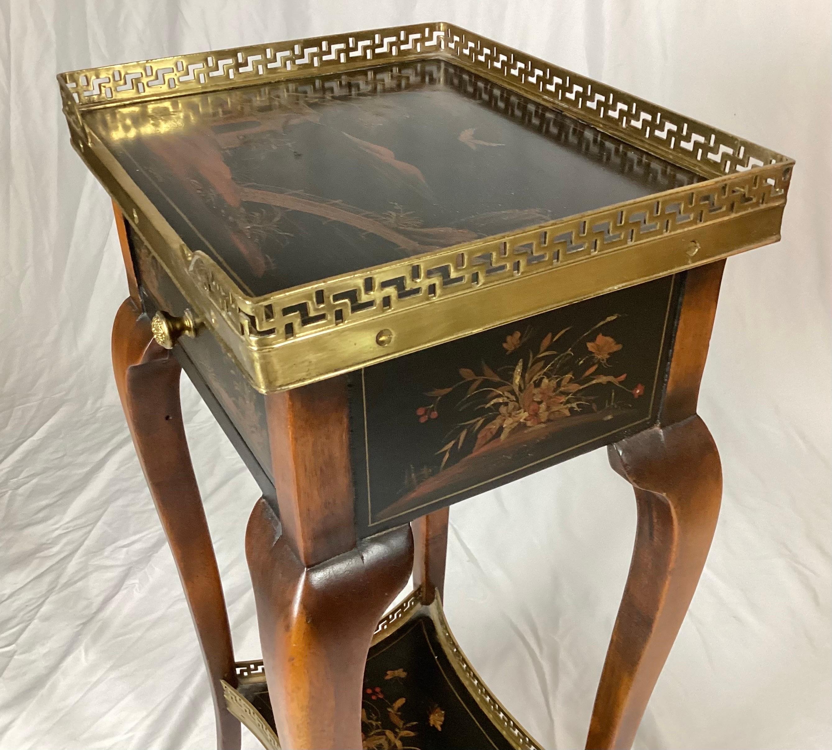 20th Century Oriental Chinoiserie Decorated One Drawer Stand with Brass Gallery For Sale 4