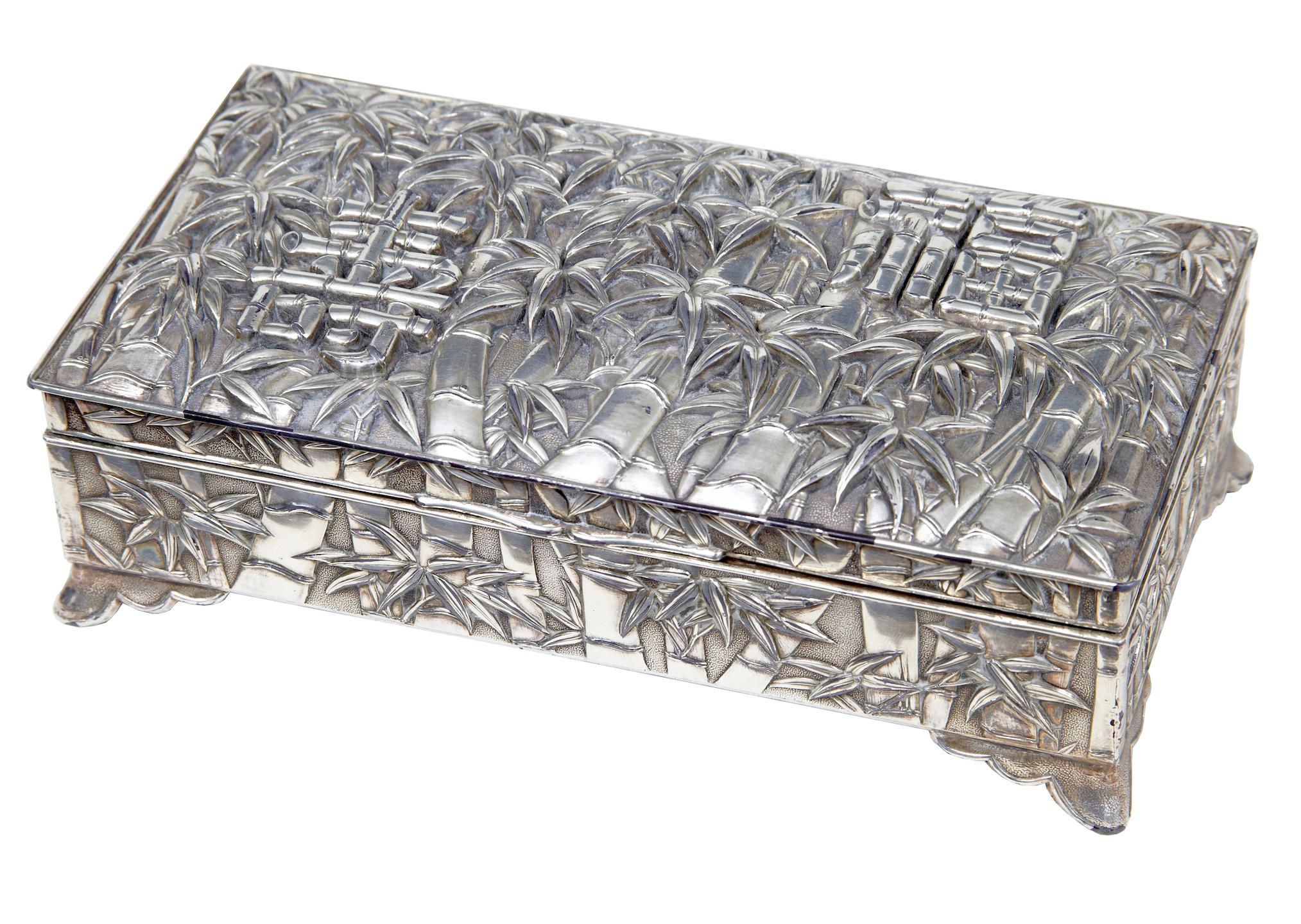 20th century oriental silver plate bamboo decorated tobacco box circa 1925.

Fine quality chinese silver plate box, signed and dated 1925. Profusely cast and decorated with bamboo and bamboo stylised chinese text.

Slight losses to plate and