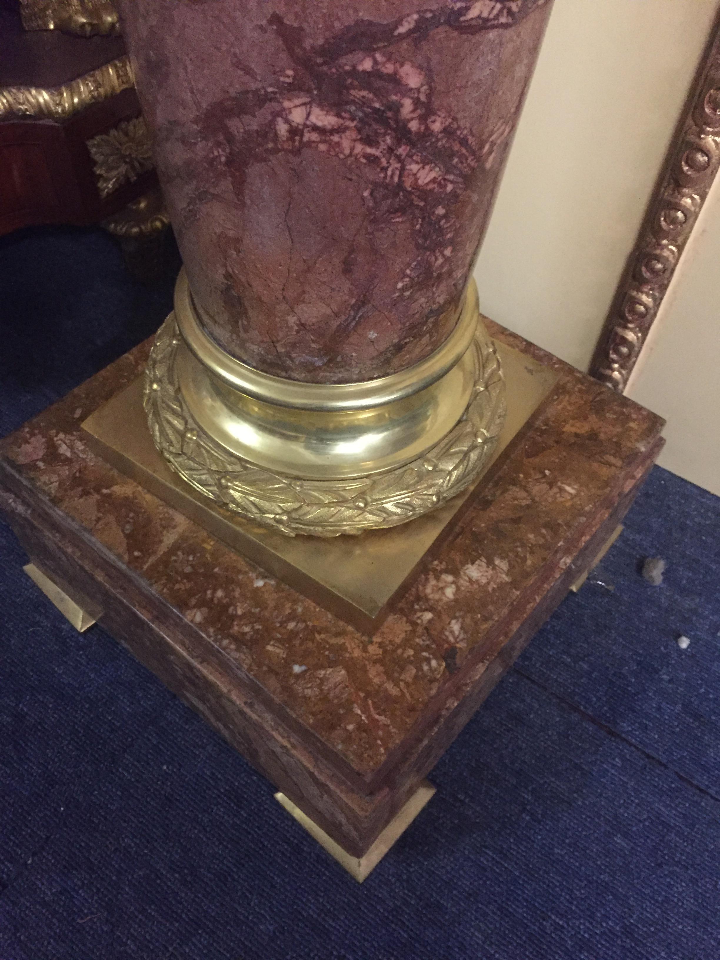 20th Century Ornamental Marble Column in Classicism Style Bordeaux Red Color For Sale 2