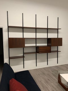 Osvaldo Borsani 'E22' Freestanding Modular Bookcase in Rosewood Tecno Production