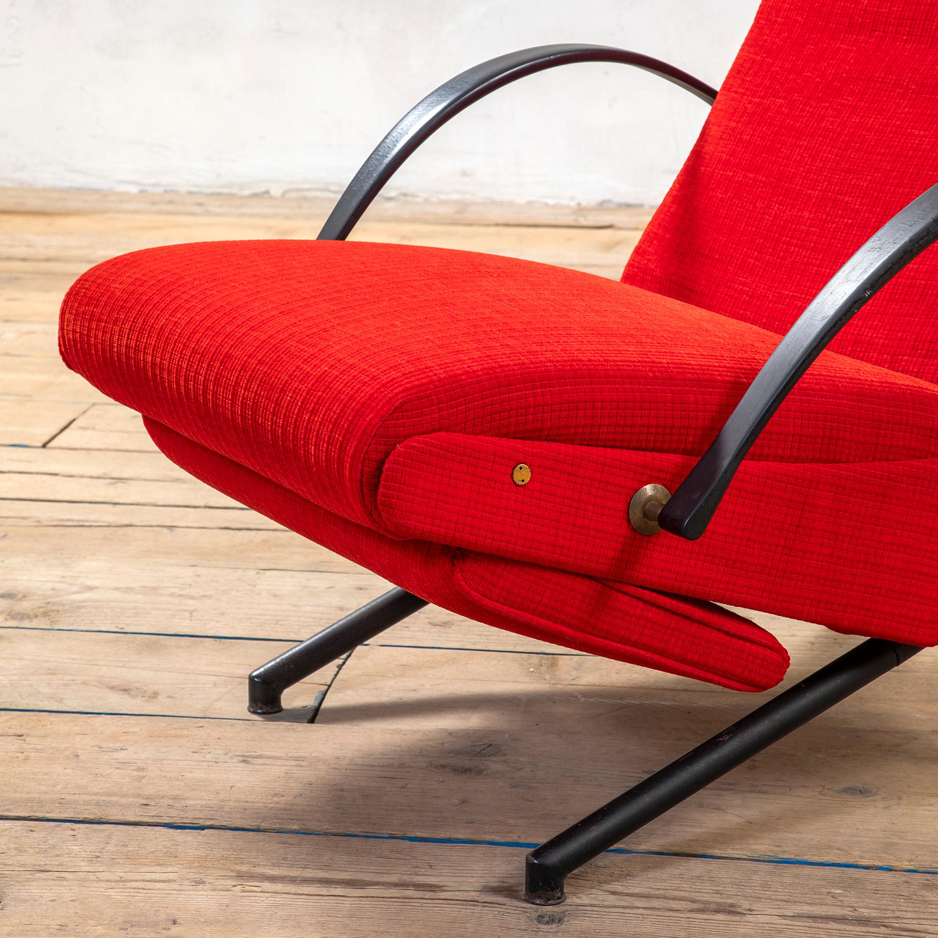 Mid-20th Century 20th Century, Osvaldo Borsani for Tecno Armchair mod. P40 en vente