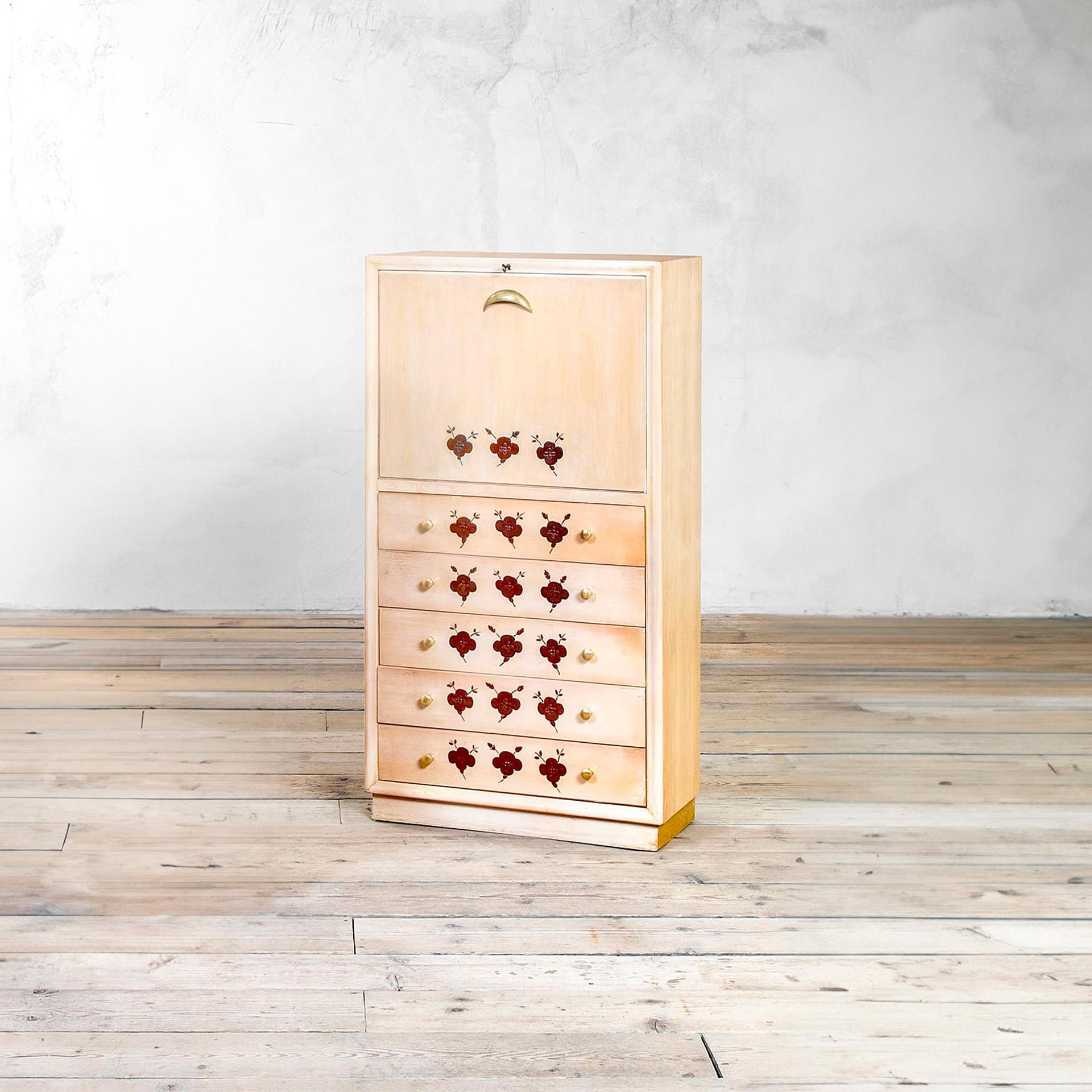 20th Century, Osvaldo Borsani Wooden Cabinet 40s   For Sale 3