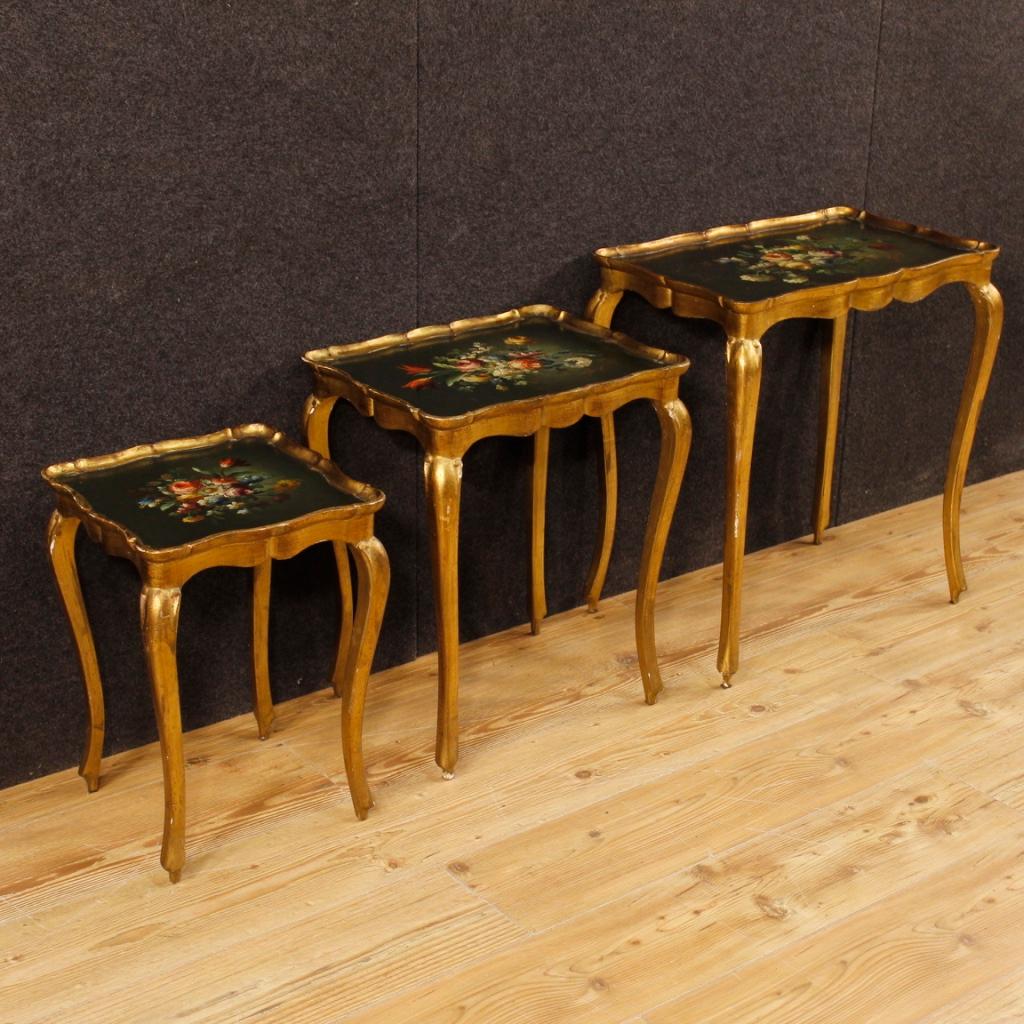 20th Century Painted and Gilded Wood Italian Set of 3 Coffee Tables, 1970 7