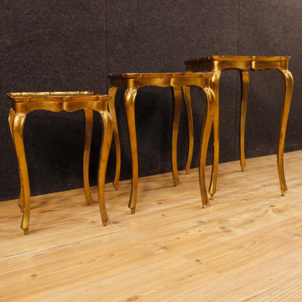 20th Century Painted and Gilded Wood Italian Set of 3 Coffee Tables, 1970 8