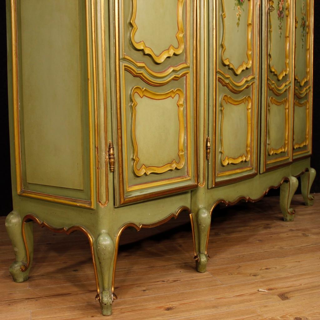 20th Century Painted and Gilded Wood Italian Wardrobe, 1970 1